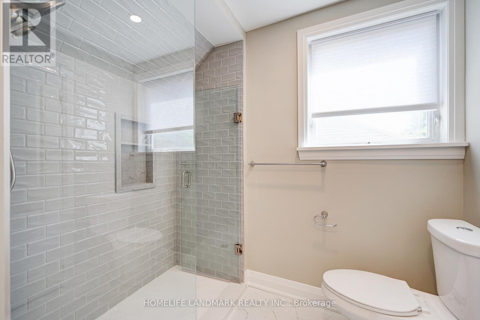 7 Knightswood Road, Toronto, Ontario  M4N 2G9 - Photo 35 - C13172134