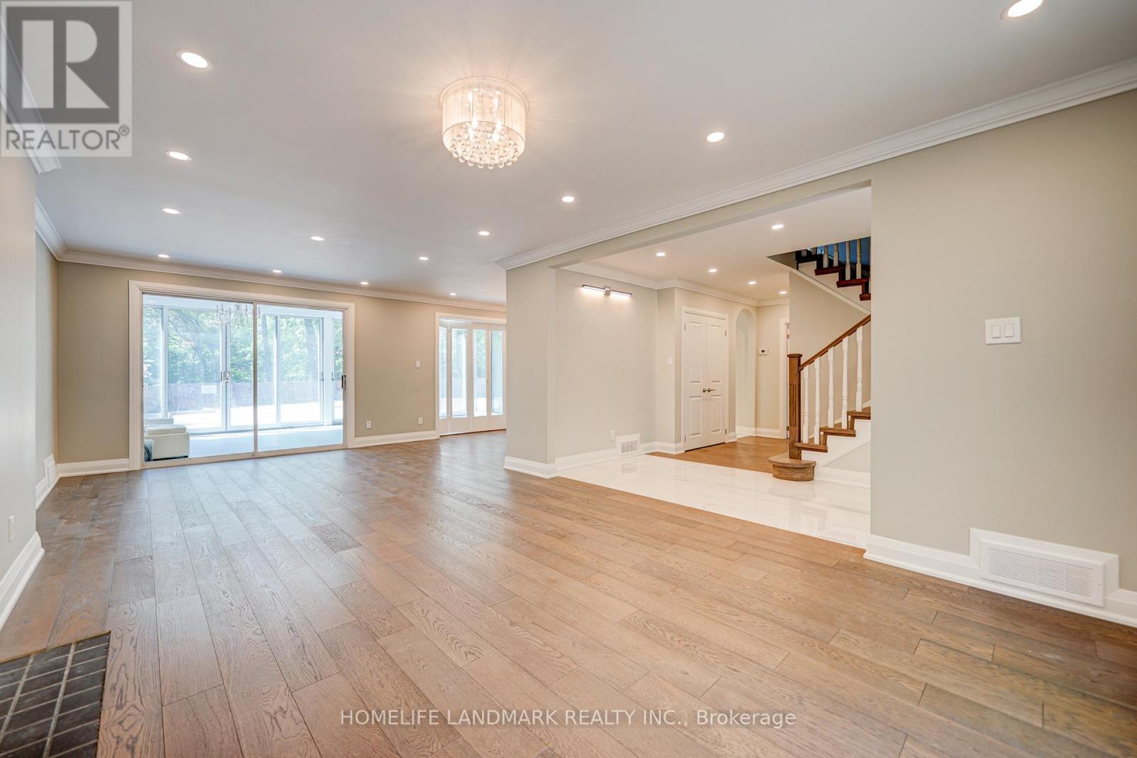 7 Knightswood Road, Toronto, Ontario  M4N 2G9 - Photo 5 - C13172134