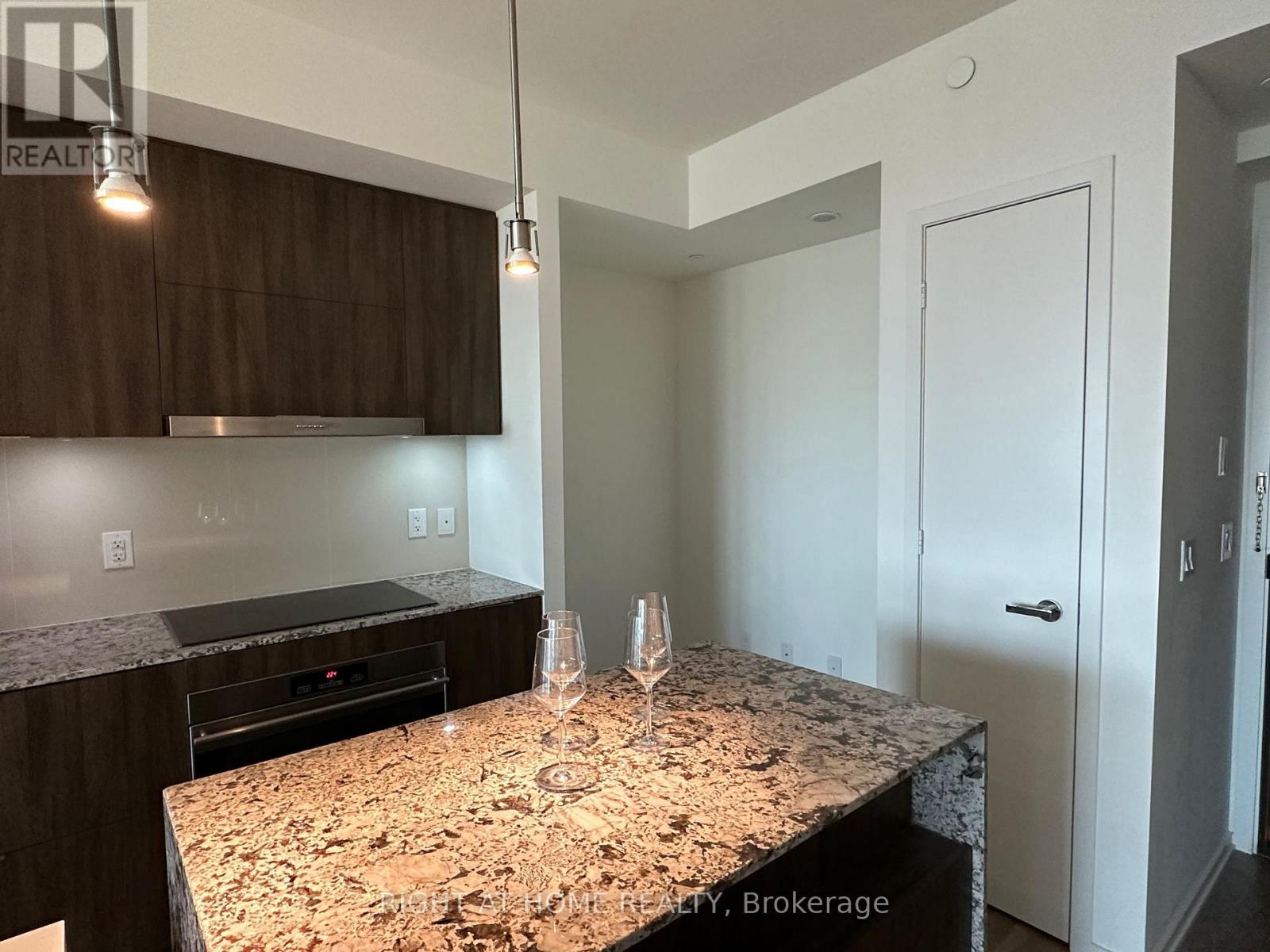 3205 - 1 Bloor Street E, Toronto, Ontario  M4W 0A8 - Photo 3 - C13073092