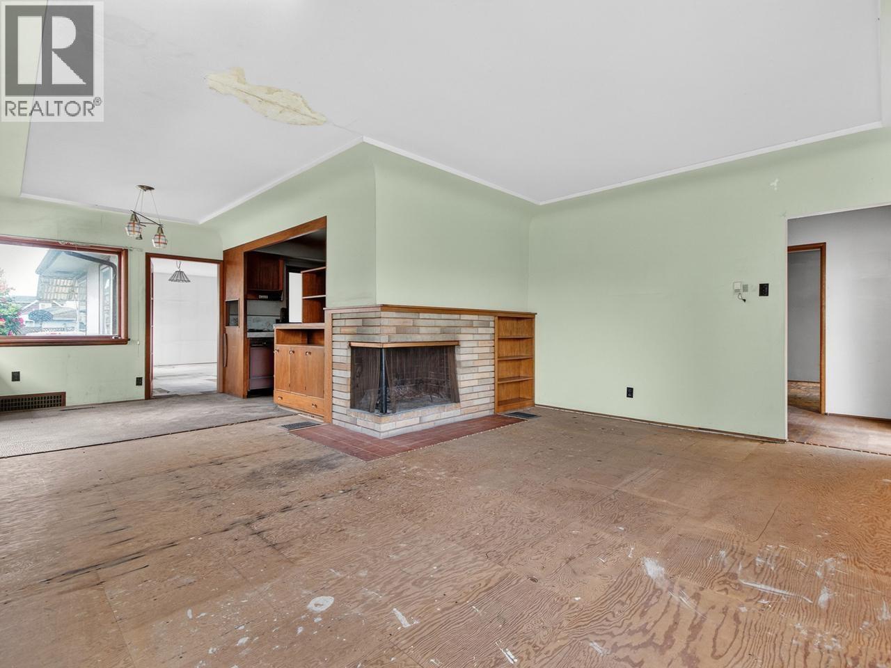 3325 E 49th Avenue, Vancouver, British Columbia  V5S 1L7 - Photo 5 - R3127496
