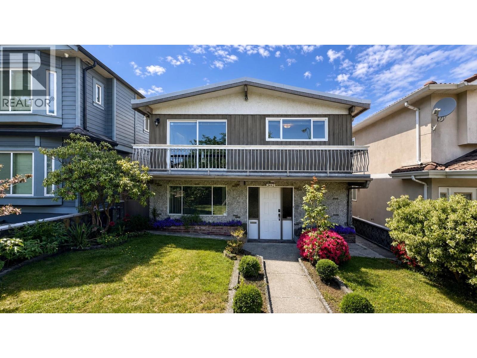 3449 Rupert Street, Vancouver, British Columbia  V5M 3V8 - Photo 2 - R3127673
