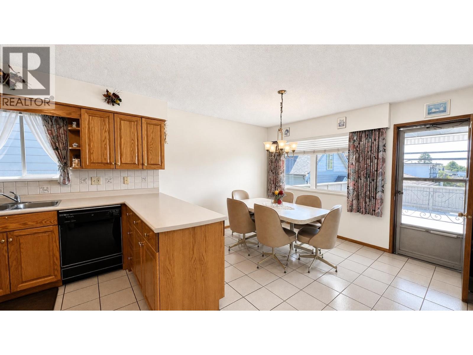 3449 Rupert Street, Vancouver, British Columbia  V5M 3V8 - Photo 17 - R3127673
