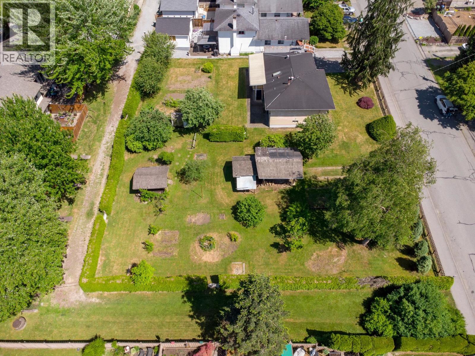2349 Lobb Avenue, Port Coquitlam, British Columbia V3C 1M7 - Photo 10 - R3123641