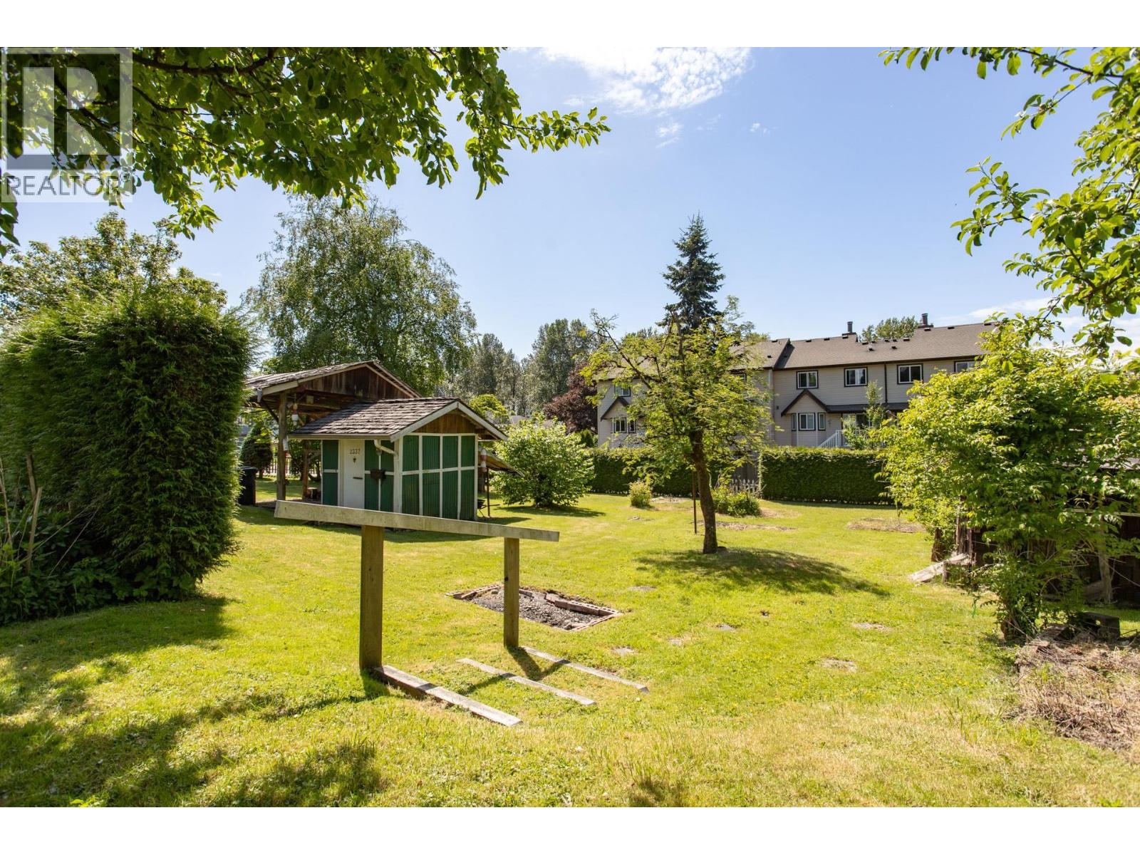 2349 Lobb Avenue, Port Coquitlam, British Columbia V3C 1M7 - Photo 2 - R3123641