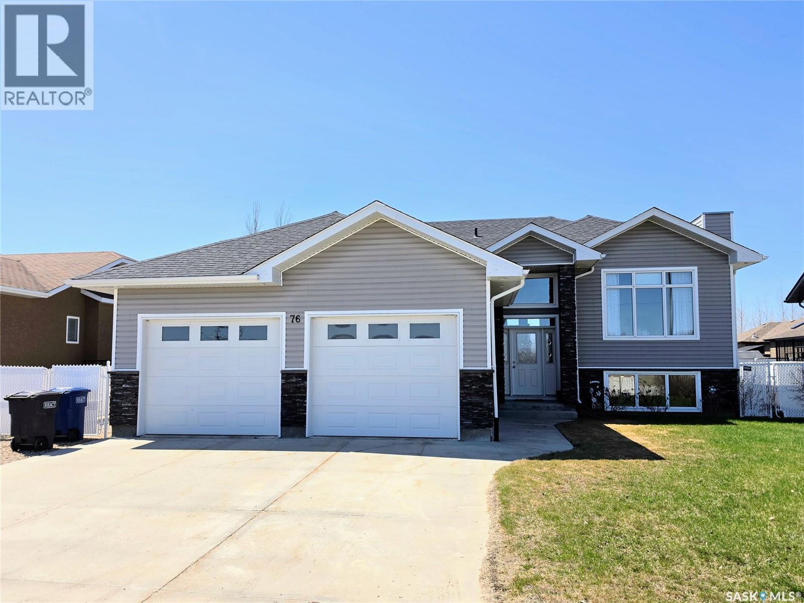 76 101st Street, Humboldt, Saskatchewan  S0K 2A0 - Photo 1 - SK037069