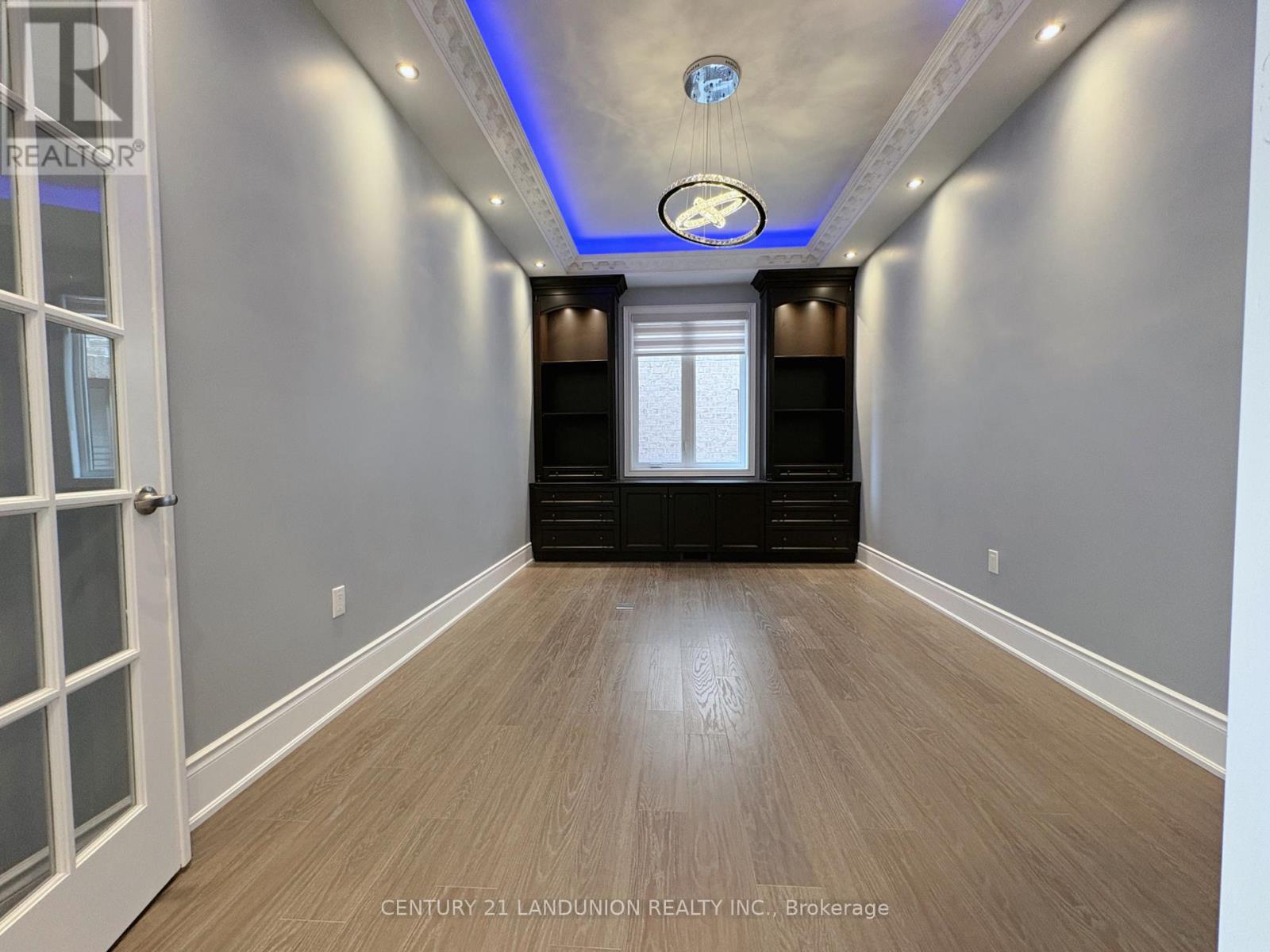 141 Conklin Crescent, Aurora, Ontario  L4G 0Z2 - Photo 4 - N13172122