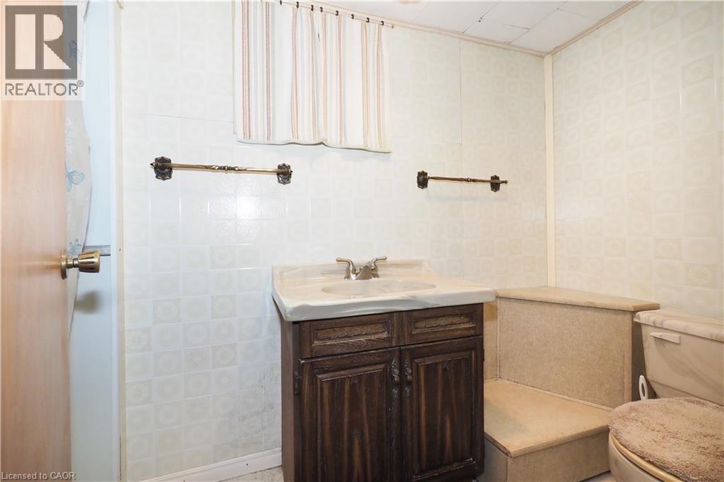 100 North Drive, Kitchener, Ontario  N2M 1K8 - Photo 24 - 40830207