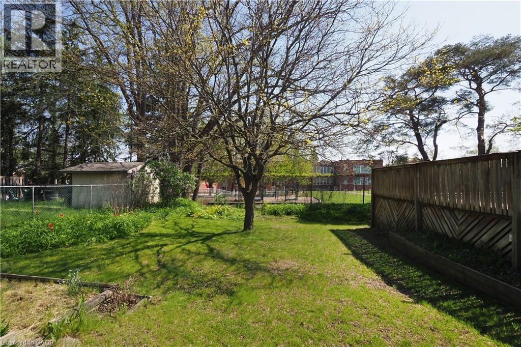100 North Drive, Kitchener, Ontario  N2M 1K8 - Photo 35 - 40830207