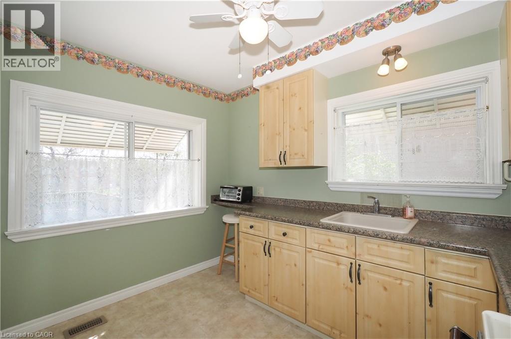 100 North Drive, Kitchener, Ontario  N2M 1K8 - Photo 9 - 40830207
