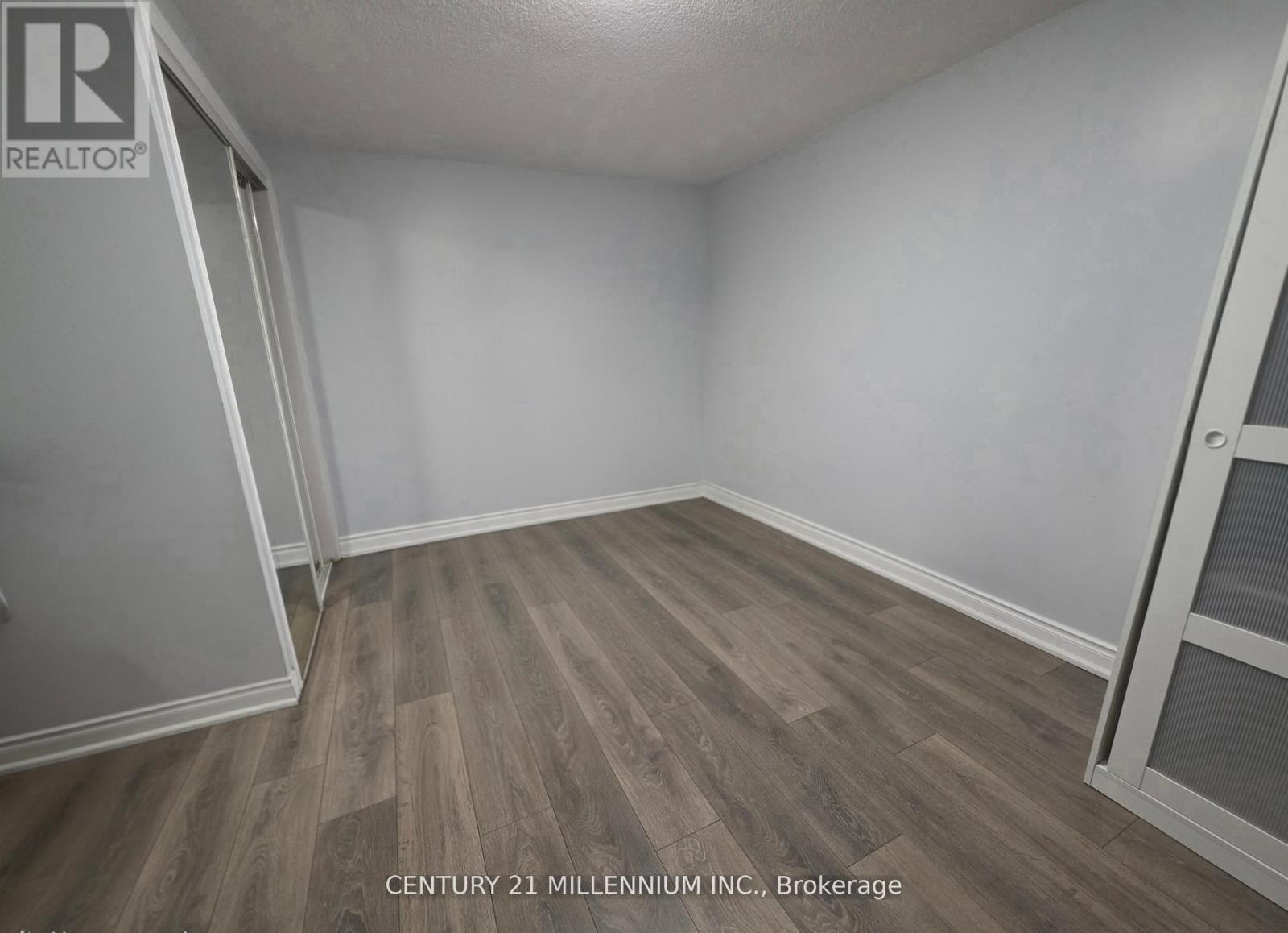 23 Malcolm Crescent, Brampton, Ontario  L6S 3C7 - Photo 23 - W13172140