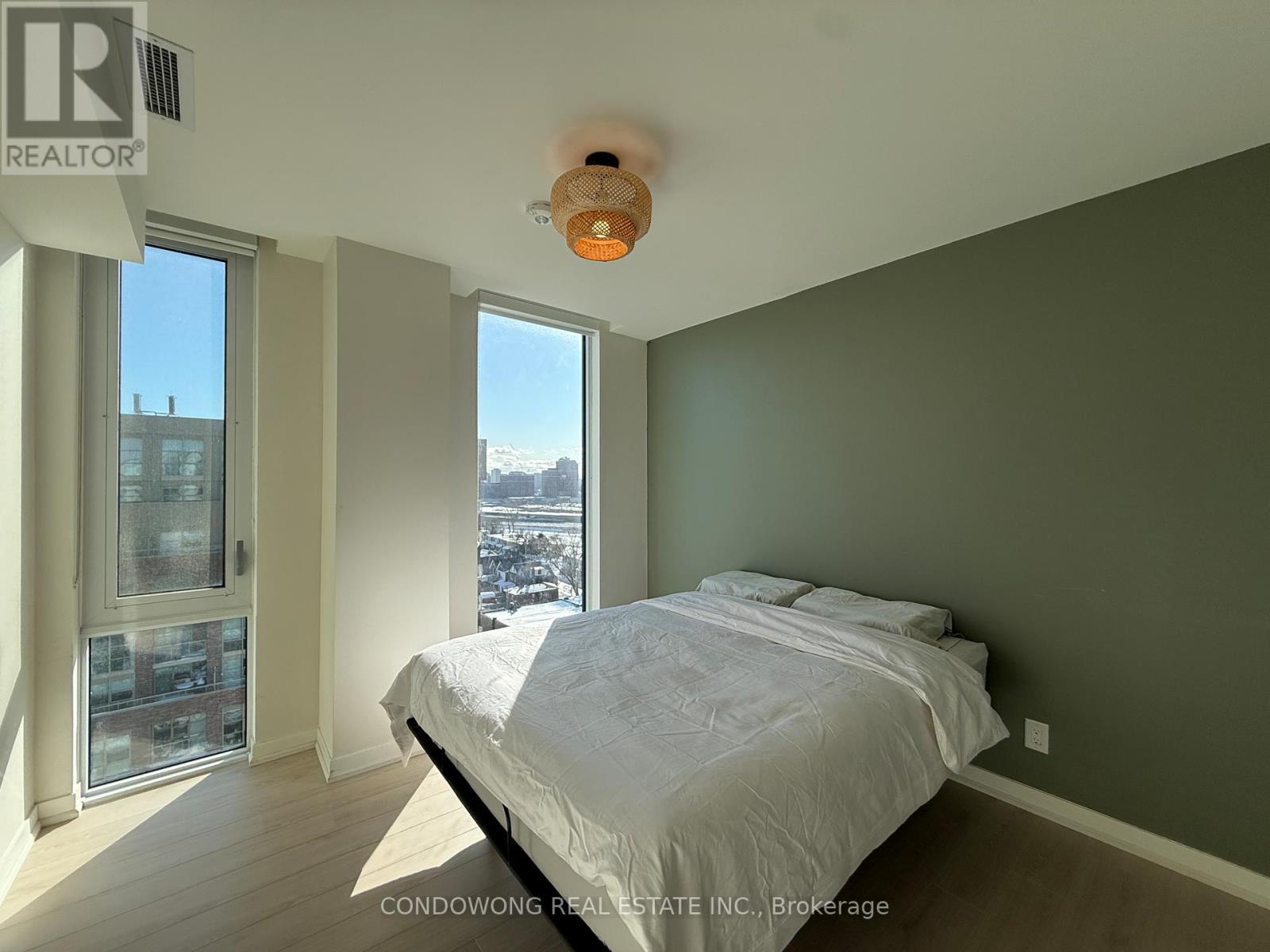 1101 - 1808 St Clair Avenue W, Toronto, Ontario  M6N 0C1 - Photo 6 - W13172190