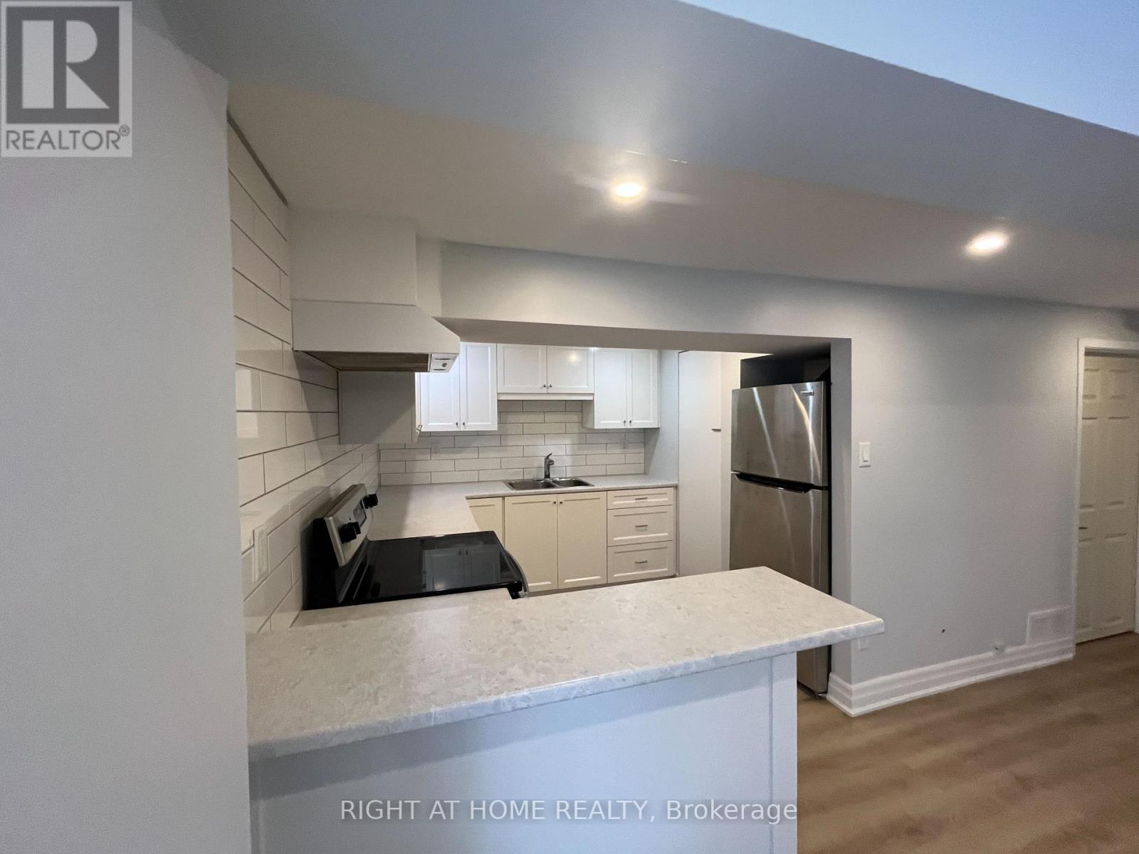 4203 Wheelwright Crescent, Mississauga, Ontario  L5L 2X4 - Photo 5 - W13172192