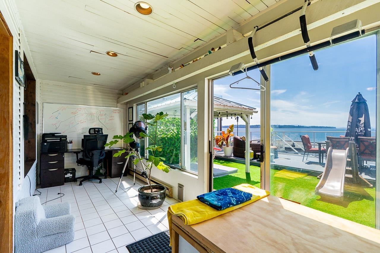 15410 Victoria Avenue, White Rock, British Columbia  V4B 1H3 - Photo 18 - R3126732