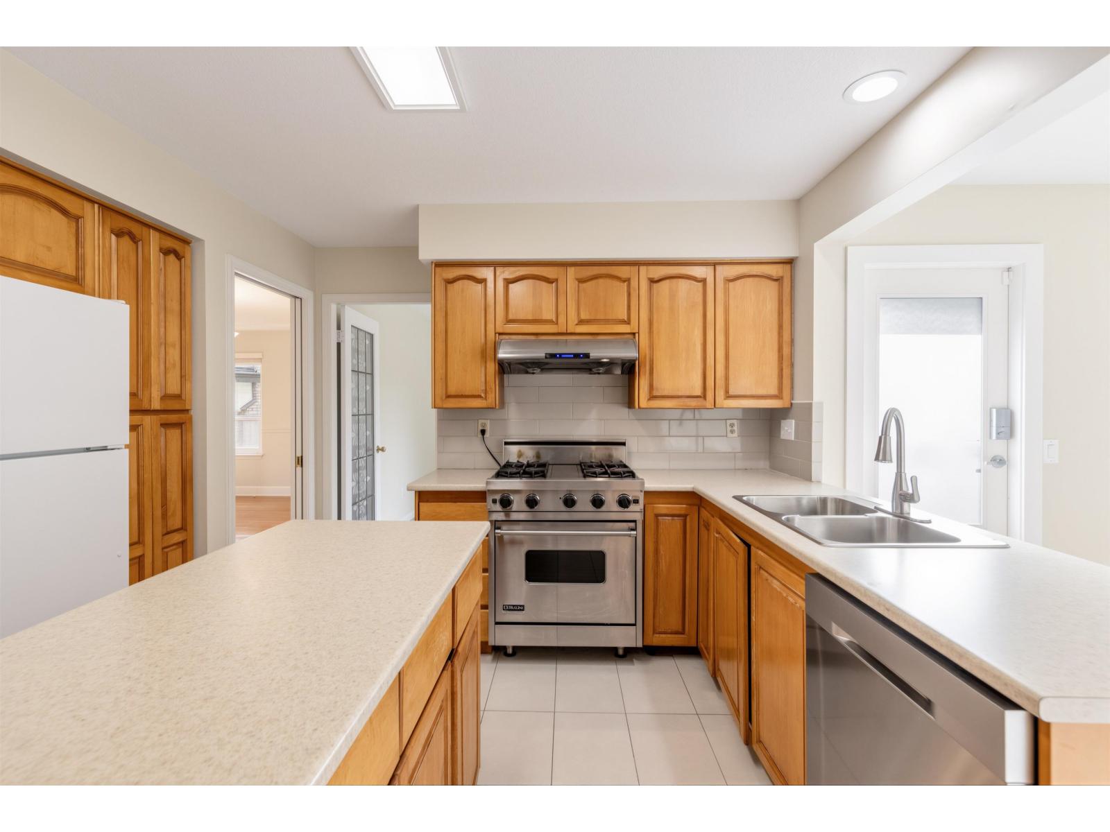 14816 20a Avenue, Surrey, British Columbia  V4A 8L3 - Photo 12 - R3127178