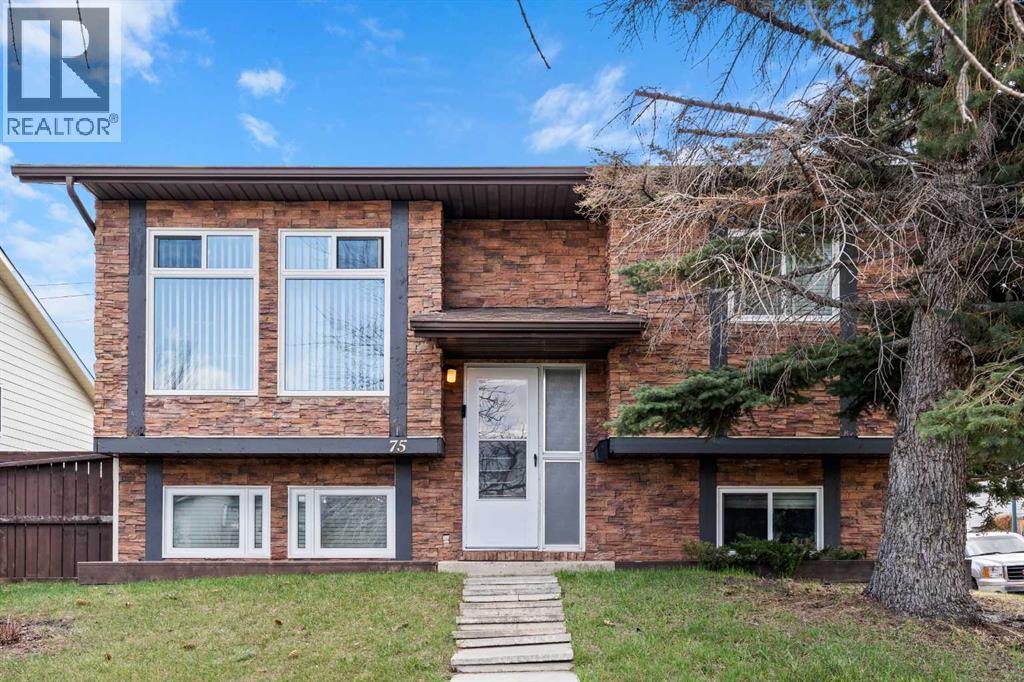 75 Bedford Drive Ne, Calgary, Alberta  T3K 2N9 - Photo 1 - A2312183