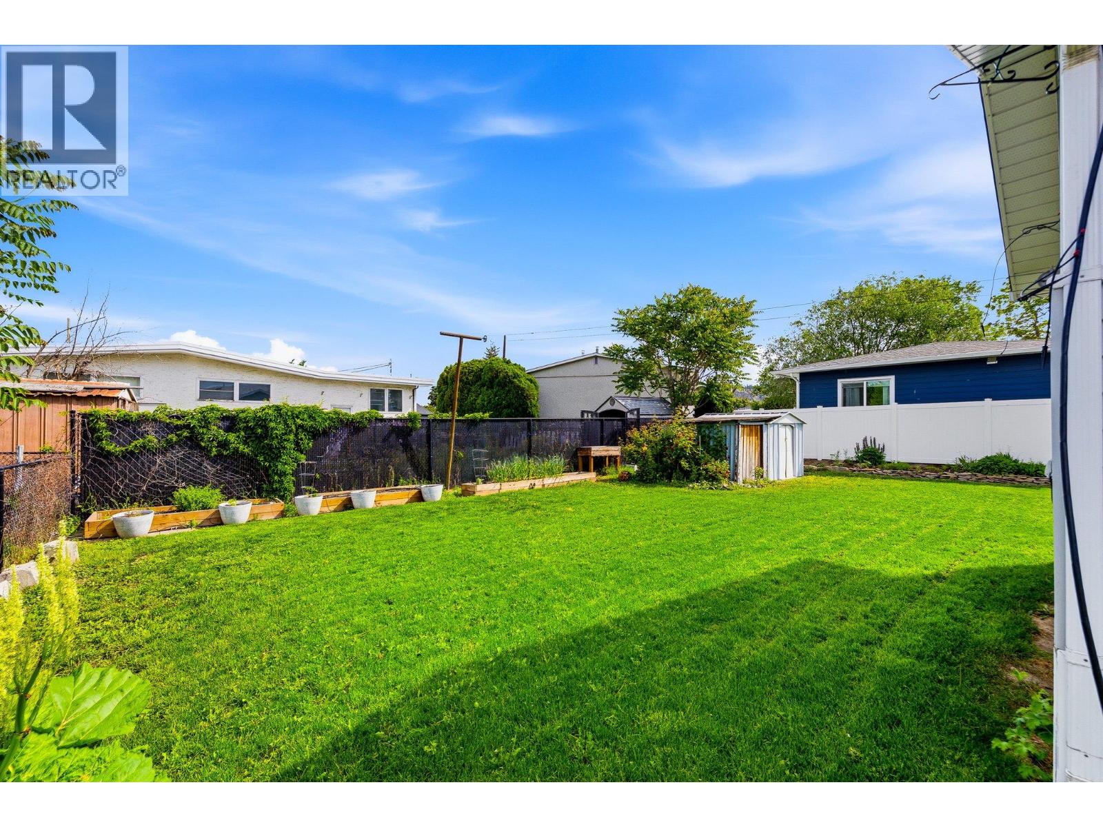 1614 Bernard Avenue, Kelowna, British Columbia  V1Y 6R9 - Photo 48 - 10384287