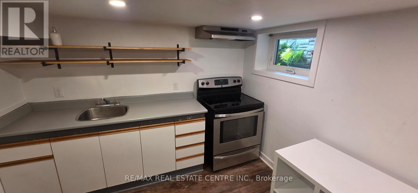 83 Gage Avenue S, Hamilton, Ontario  L8M 3C8 - Photo 4 - X13172196