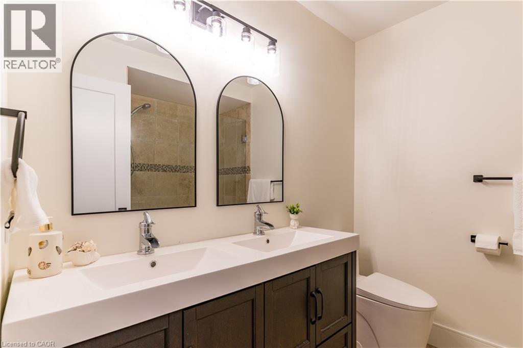 2 Orvieto Court, Stoney Creek, Ontario  L8E 5W1 - Photo 28 - 40832783