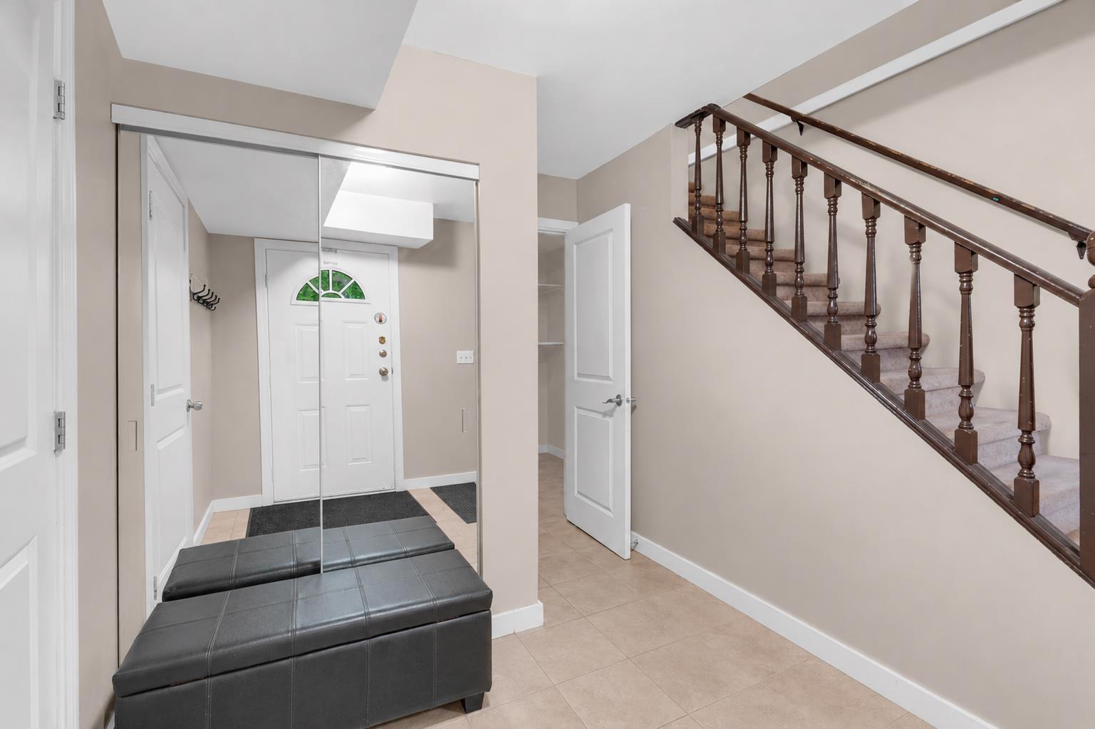 14318 68 Ave, Surrey, British Columbia  V3W 2H4 - Photo 4 - R3123544