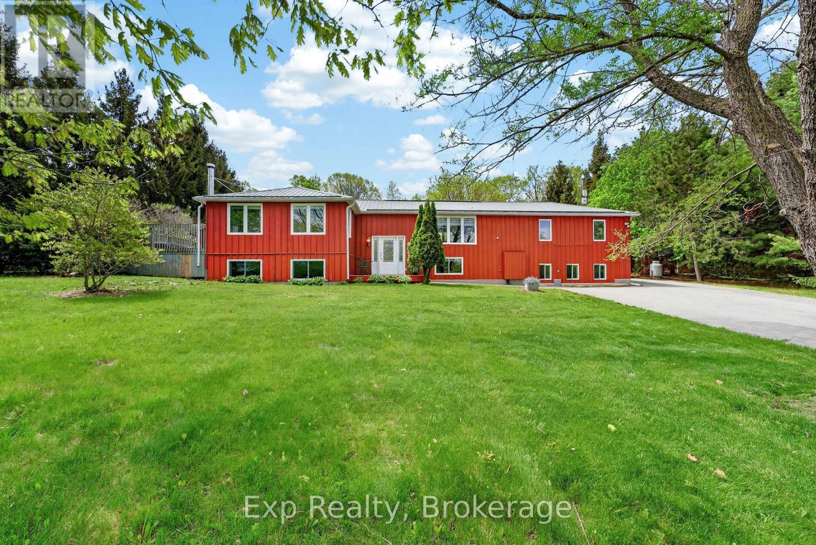1207 SHANNON ROAD, Prince Edward County, Ontario