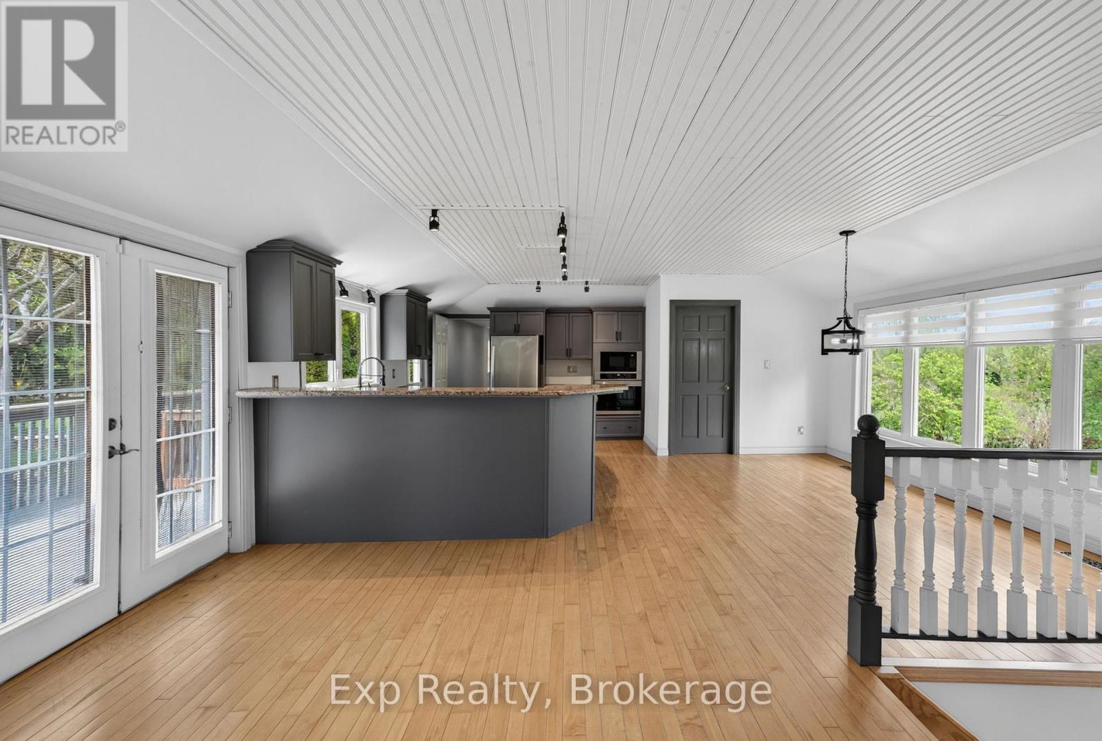 1207 Shannon Road, Prince Edward County, Ontario  K0K 2T0 - Photo 4 - X13172216