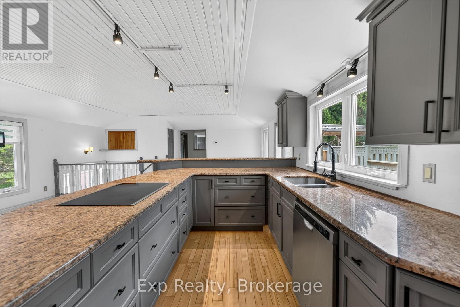1207 Shannon Road, Prince Edward County, Ontario  K0K 2T0 - Photo 8 - X13172216