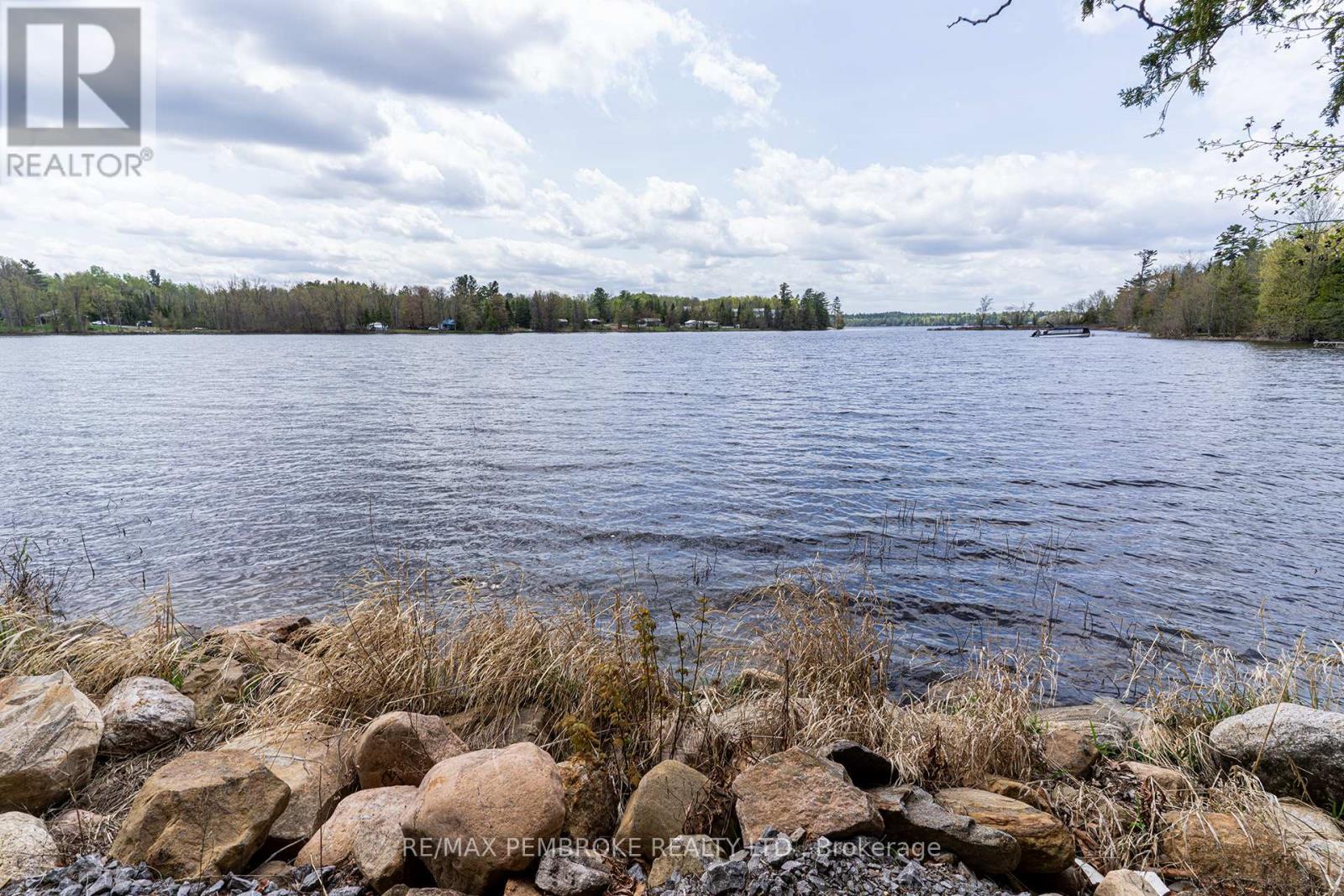 131 Island View Drive, North Algona Wilberforce, Ontario  K0J 1X0 - Photo 20 - X12948610