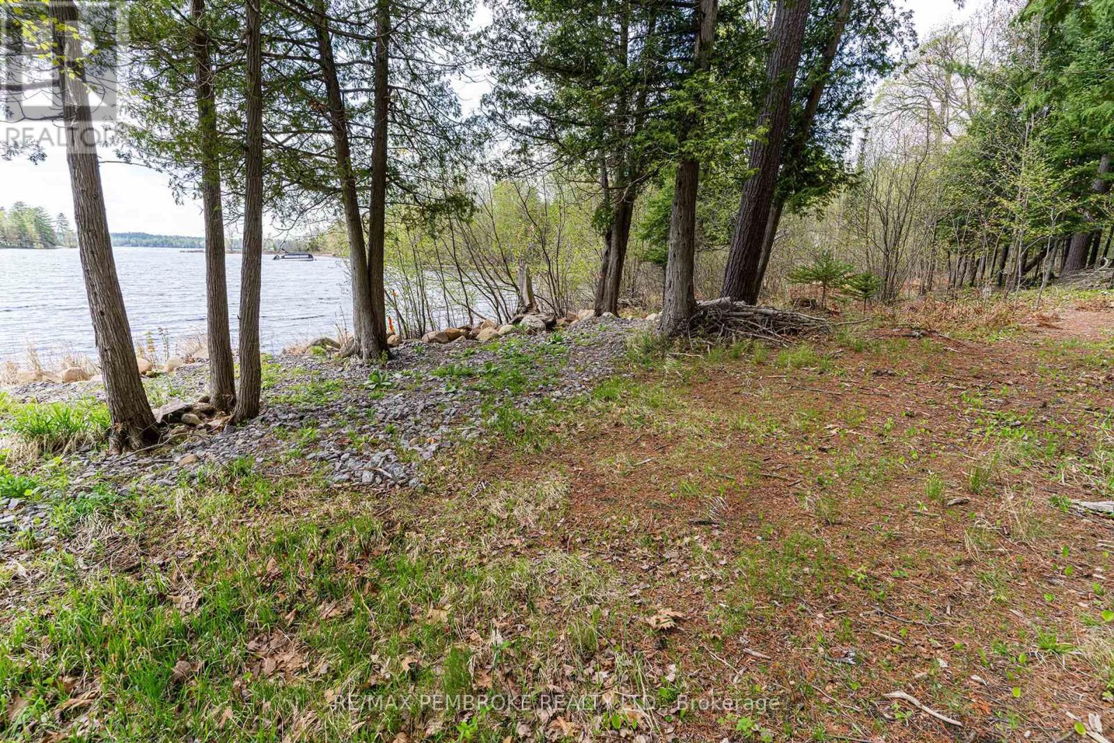 131 Island View Drive, North Algona Wilberforce, Ontario  K0J 1X0 - Photo 21 - X12948610