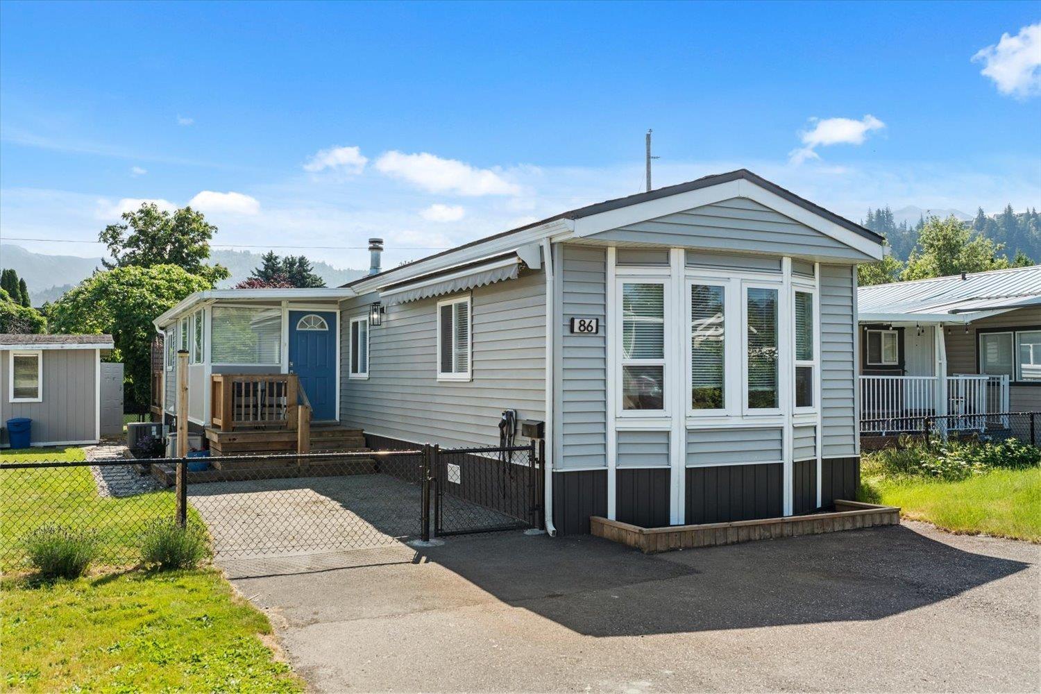 86 45640 Watson Road, Garrison Crossing, Chilliwack, British Columbia  V2R 3P8 - Photo 2 - R3127359