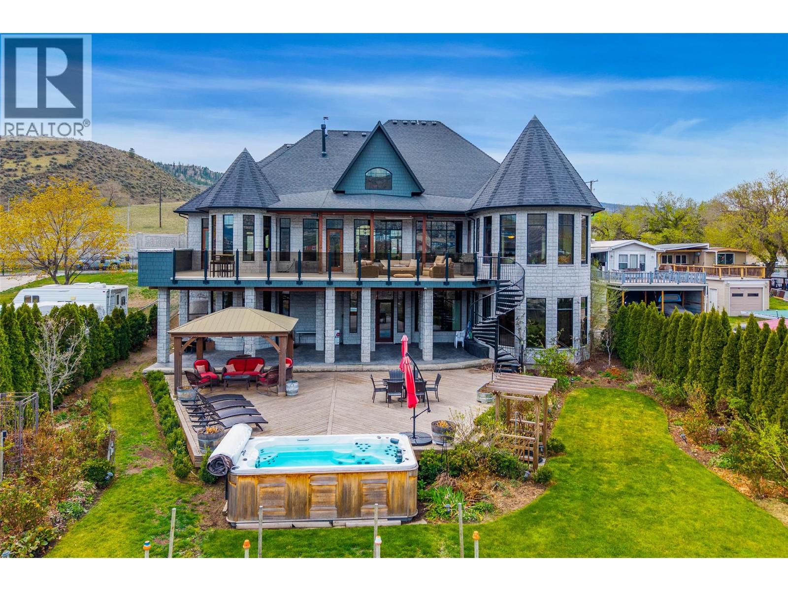 1580 Lorne Street, Kamloops, British Columbia  V2C 1X6 - Photo 4 - 10379425