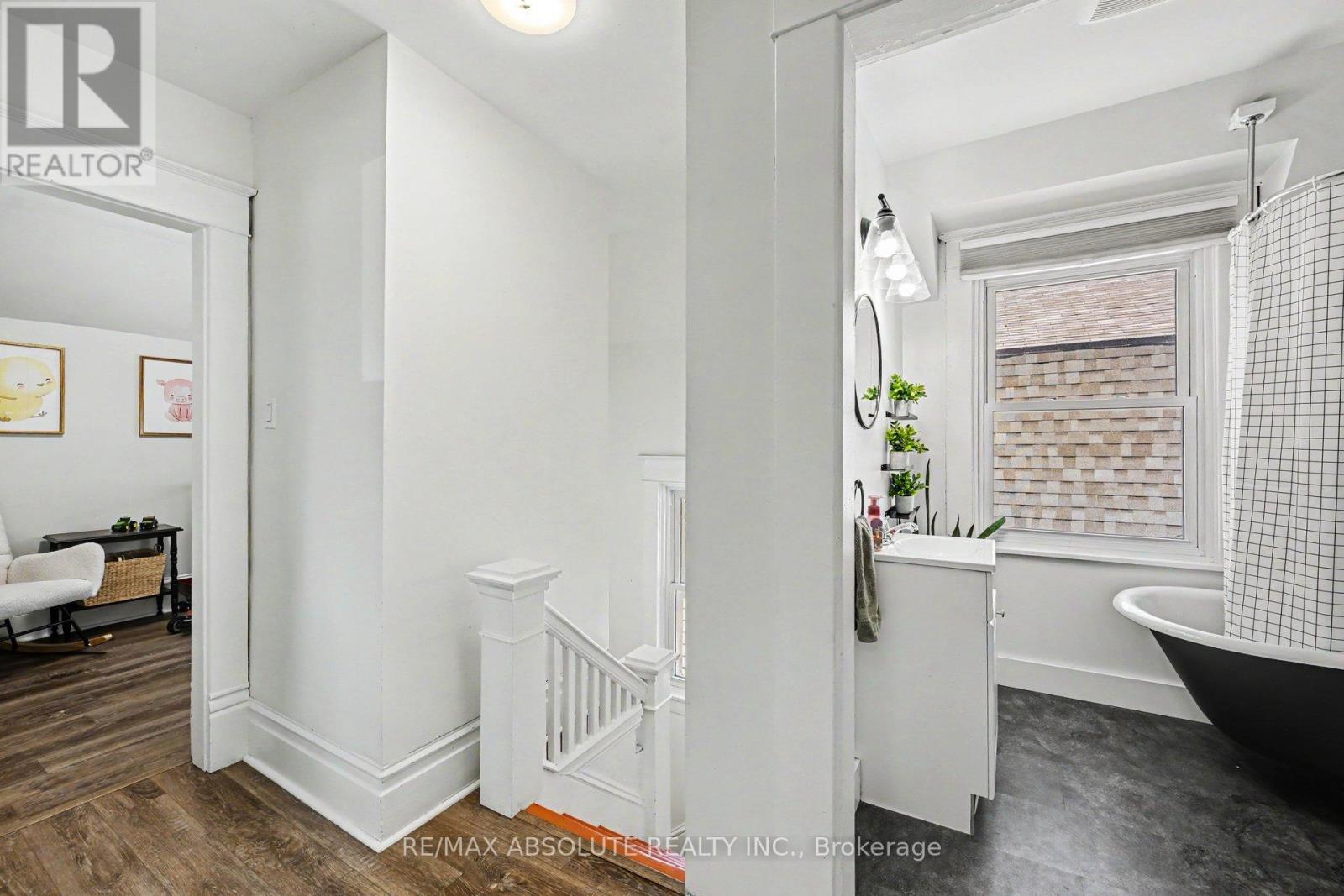 21 Bank Street N, Renfrew, Ontario  K7V 2E1 - Photo 19 - X13172248