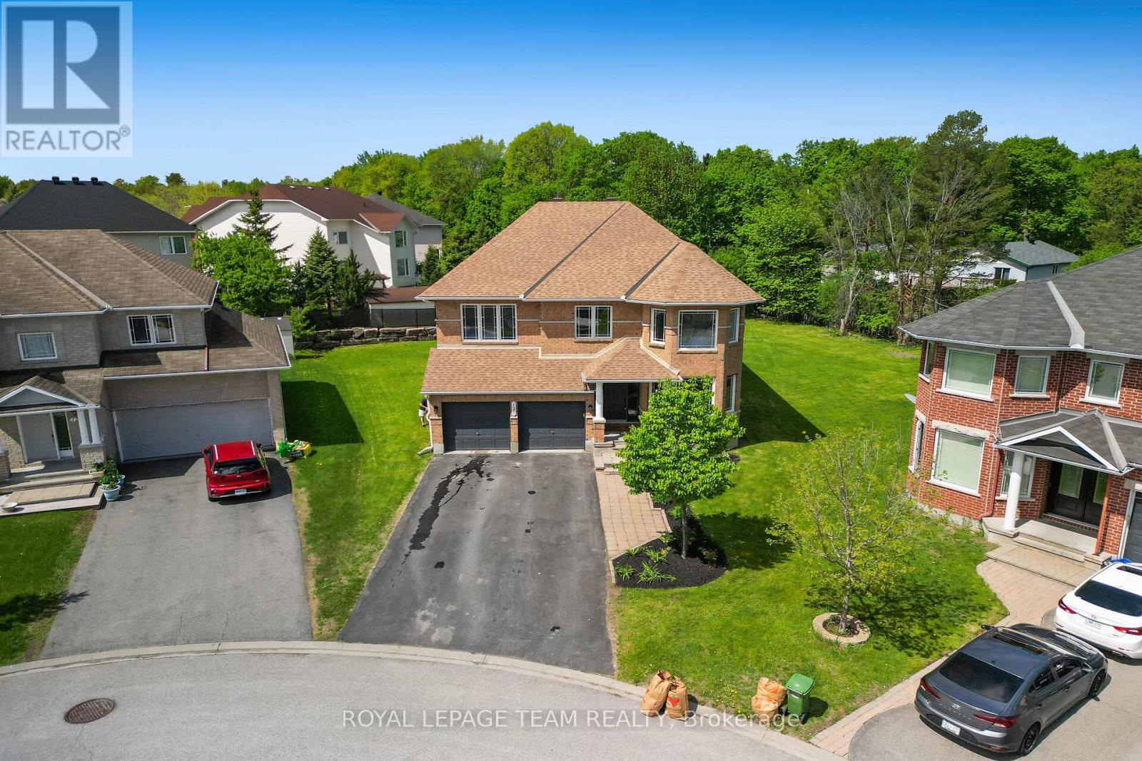121 Muskego Crescent, Ottawa, Ontario  K2W 1H6 - Photo 2 - X13172258