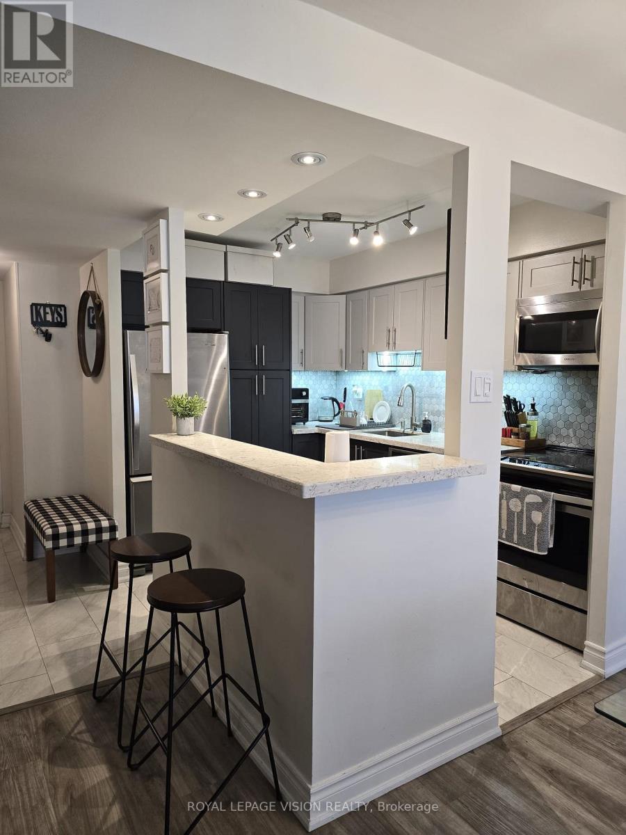 708 - 45 Sunrise Avenue, Toronto, Ontario  M4A 2S3 - Photo 13 - C13172218