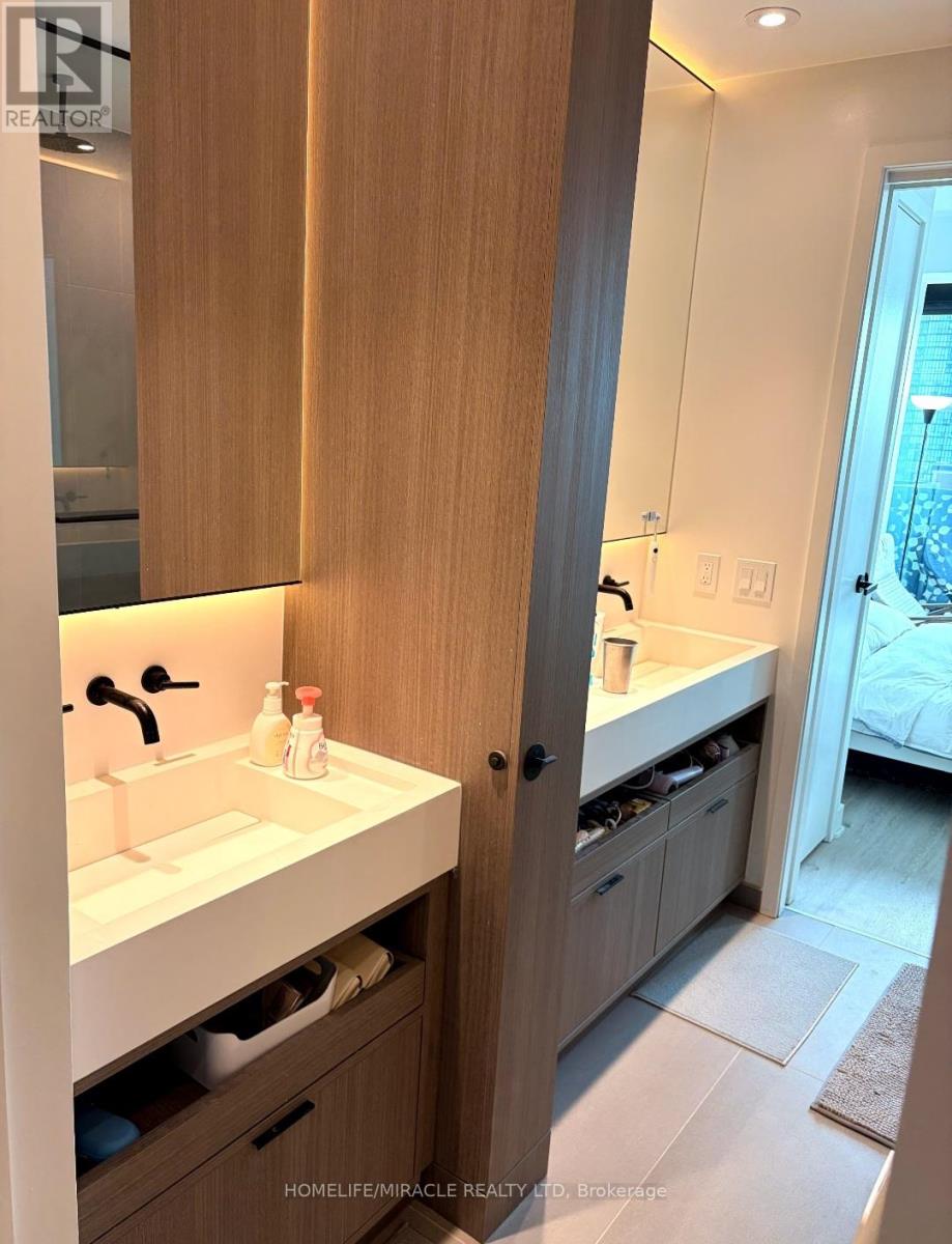 2401 - 55 Charles Street, Toronto, Ontario  M4Y 1S9 - Photo 7 - C13172280