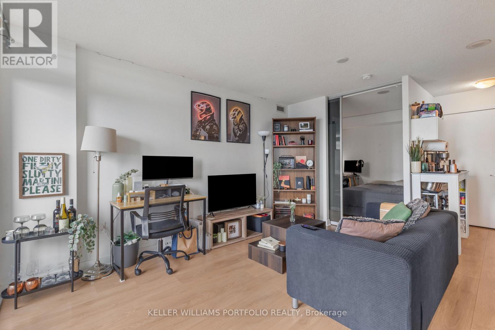 3711 - 25 Telegram Mews, Toronto, Ontario  M5V 3Z1 - Photo 5 - C13172324