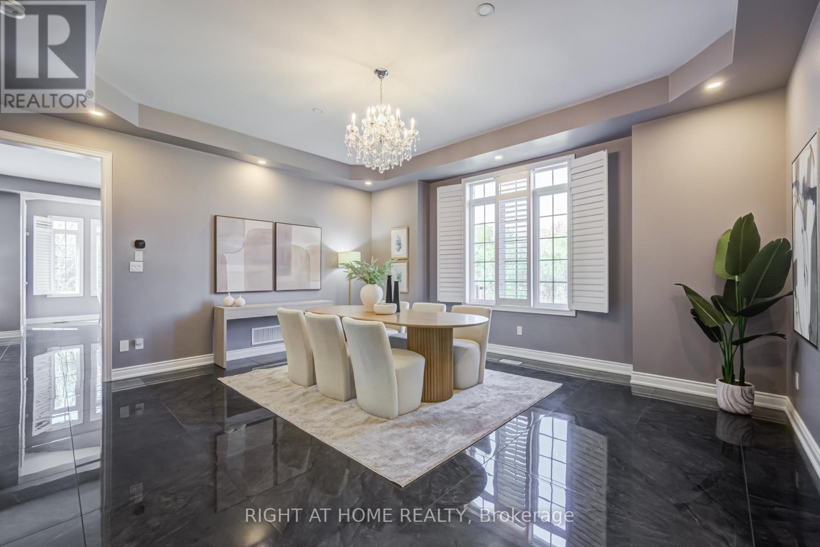 12 Labriola Court, Whitby, Ontario  L1R 0N1 - Photo 6 - E13172306
