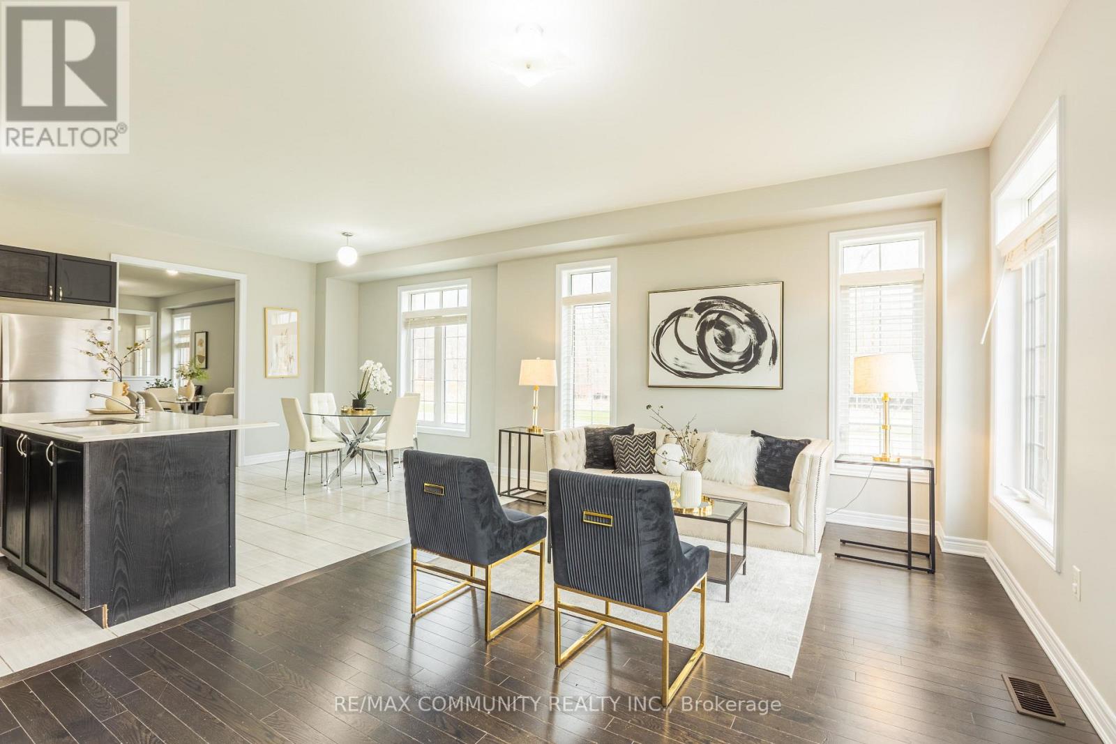 2 Titan Trail, Markham, Ontario  L3S 0E2 - Photo 13 - N13172252