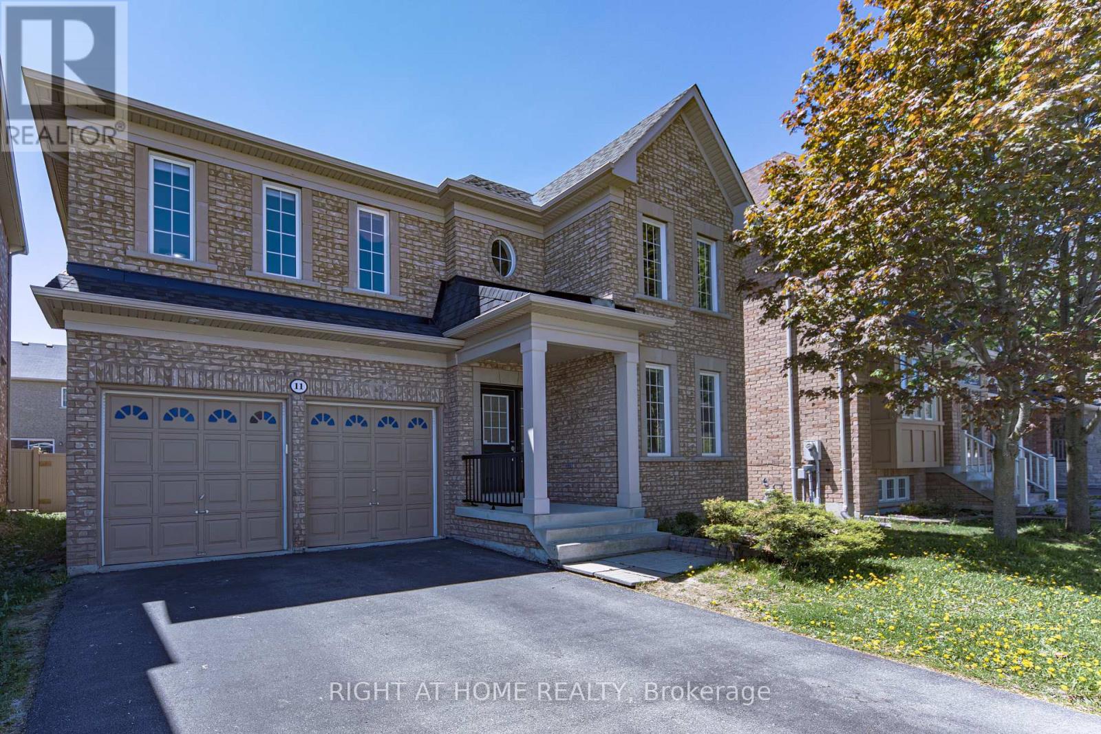 11 AMSTEL AVENUE, Richmond Hill, Ontario