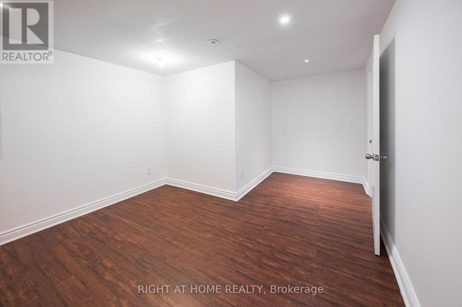 11 Amstel Avenue, Richmond Hill, Ontario  L4E 0P7 - Photo 39 - N13172310