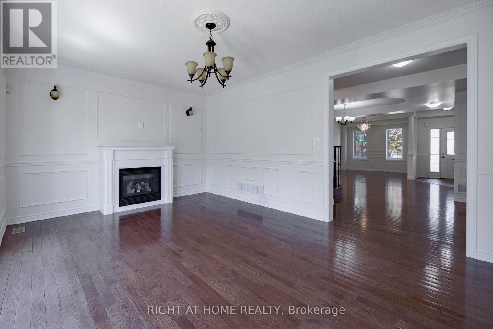 11 Amstel Avenue, Richmond Hill, Ontario  L4E 0P7 - Photo 8 - N13172310