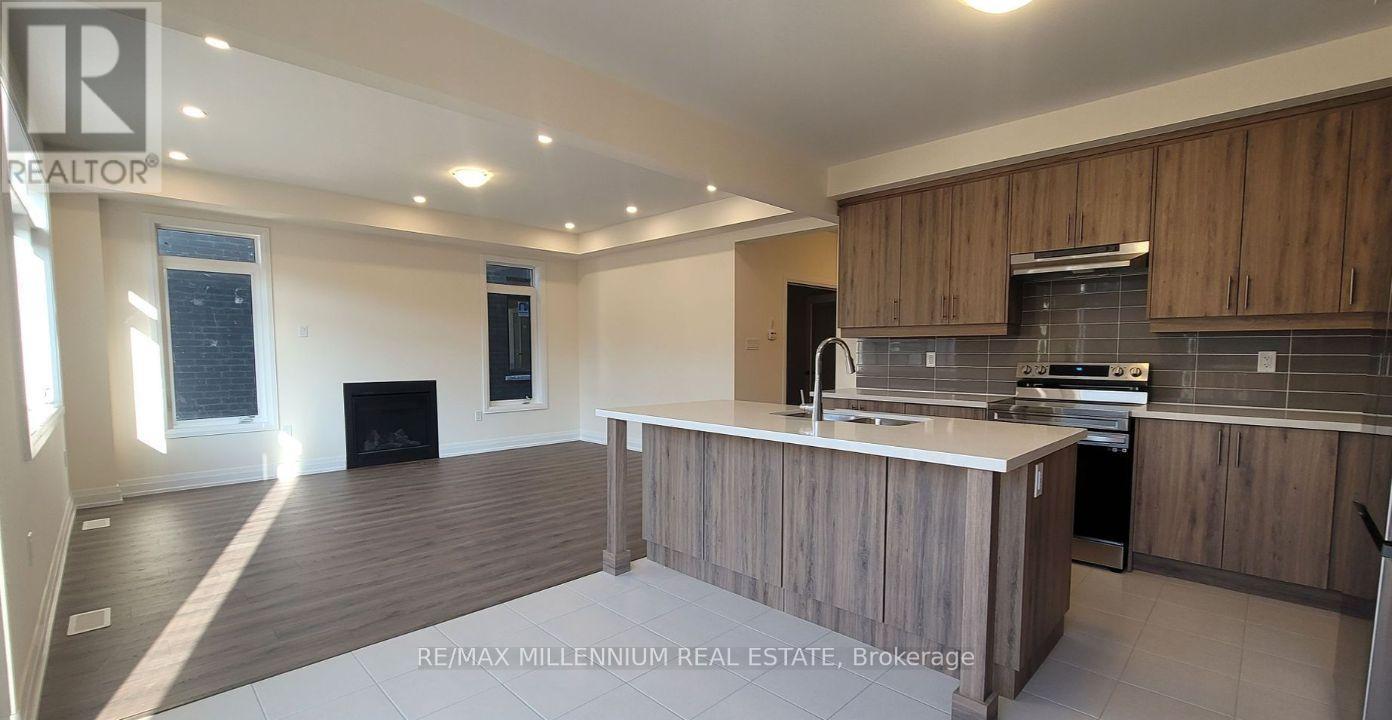 22 Daffodil Road, Springwater, Ontario  L0L 1Y3 - Photo 4 - S13172270