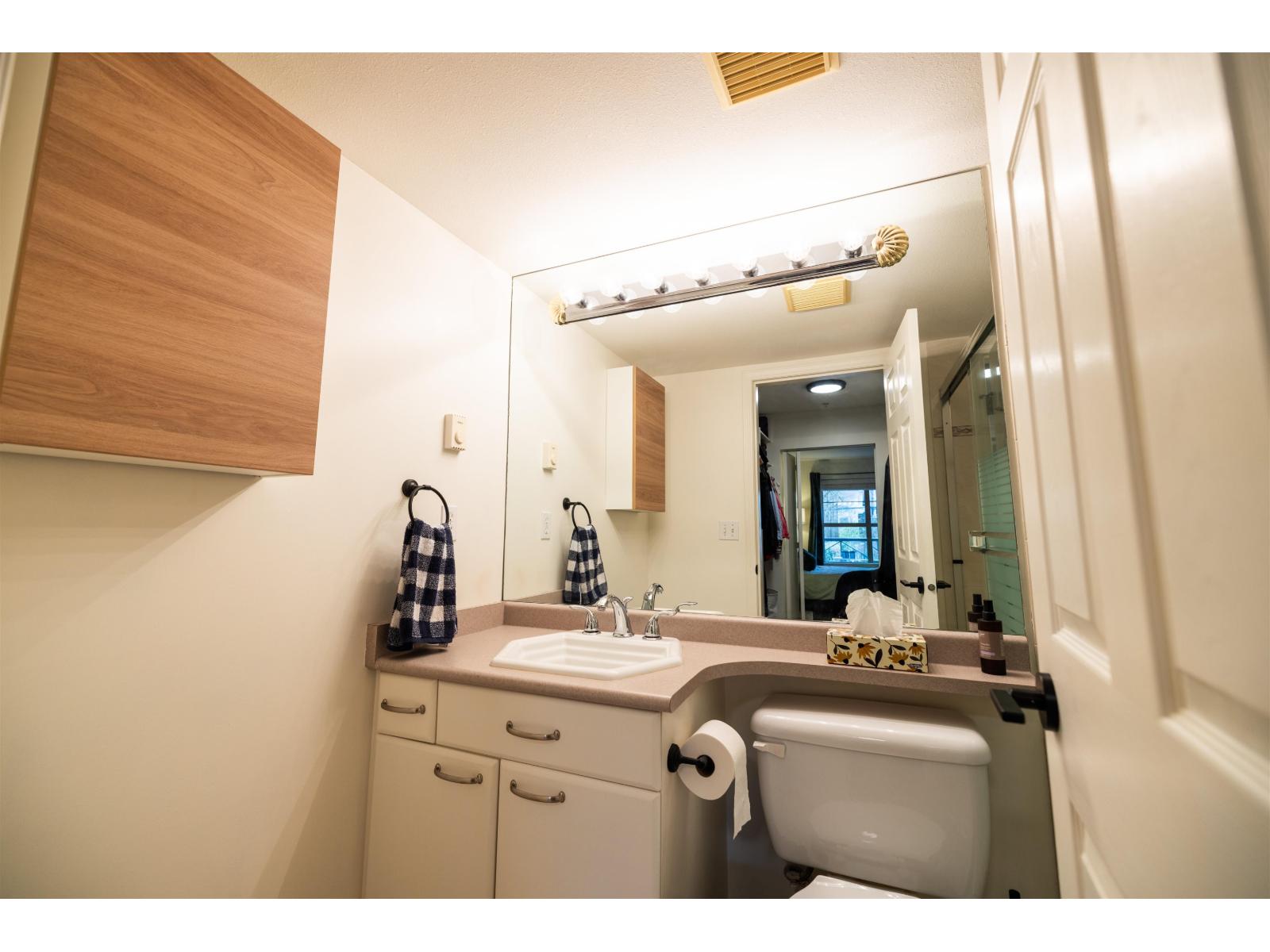 207 15325 17 Avenue, Surrey, British Columbia V4A 1T8 - Photo 14 - R3127208