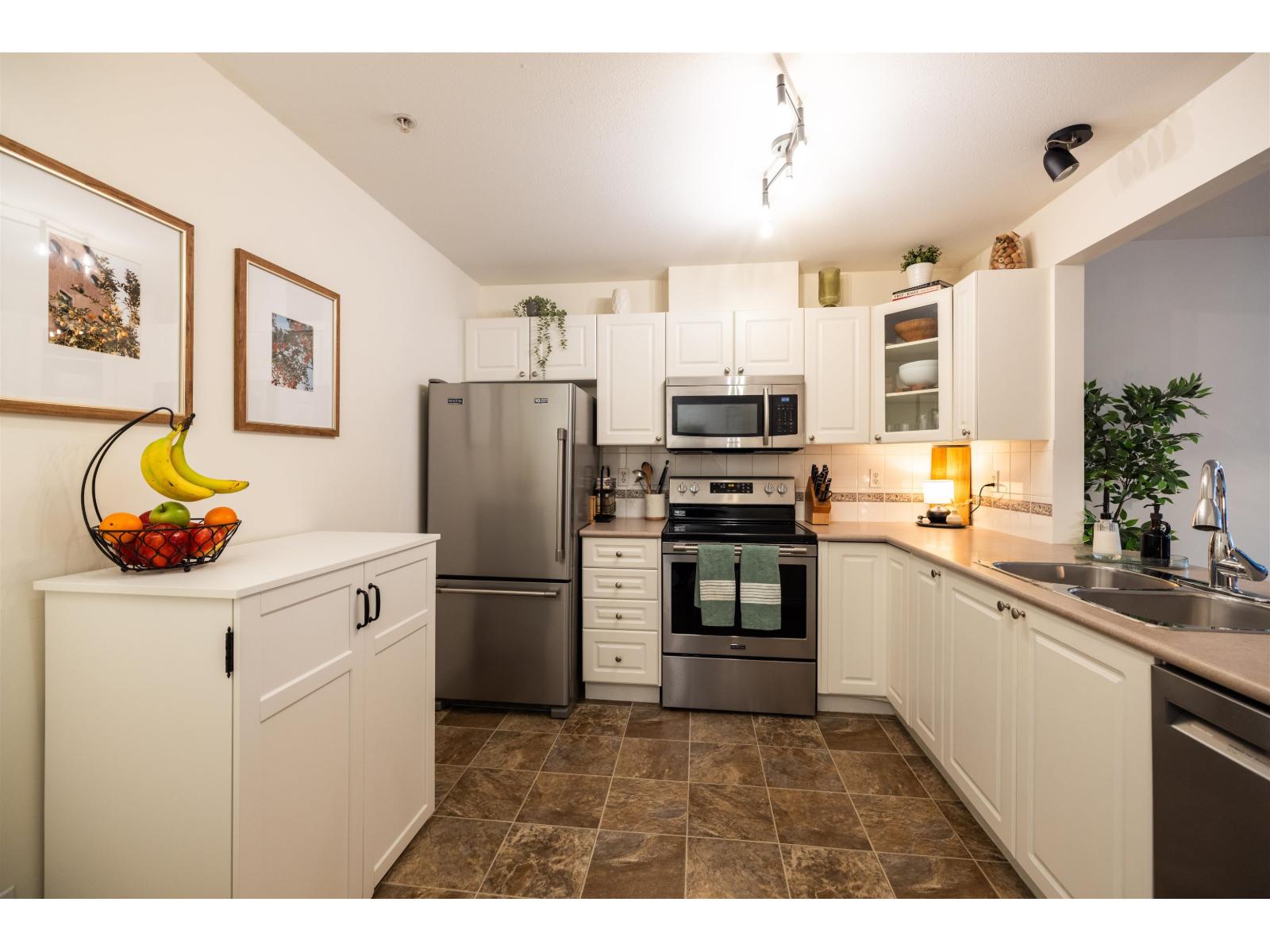 207 15325 17 Avenue, Surrey, British Columbia V4A 1T8 - Photo 10 - R3127208