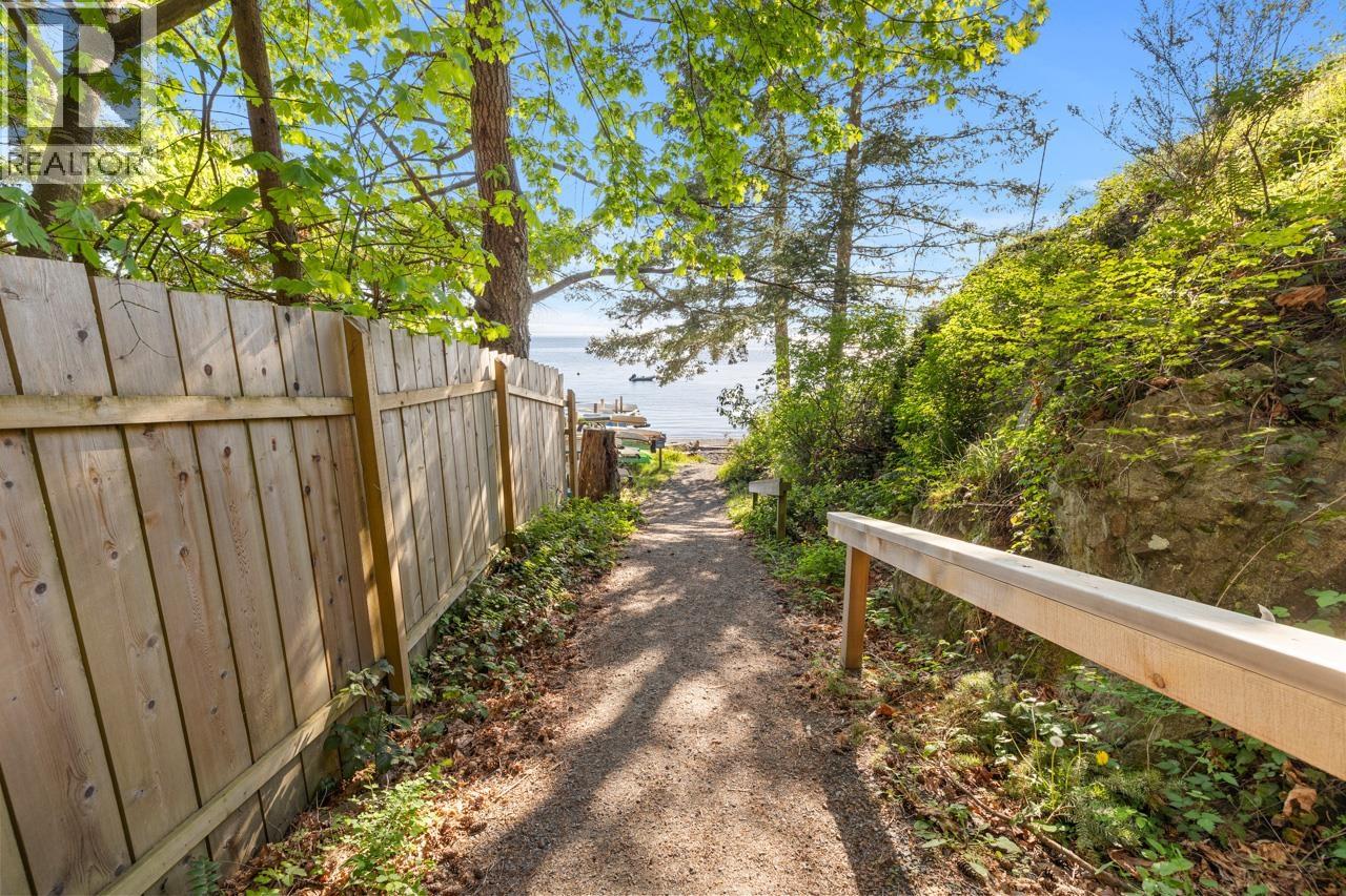 483 Braewood Place, Bowen Island, British Columbia V0N 1G2 - Photo 34 - R3120666