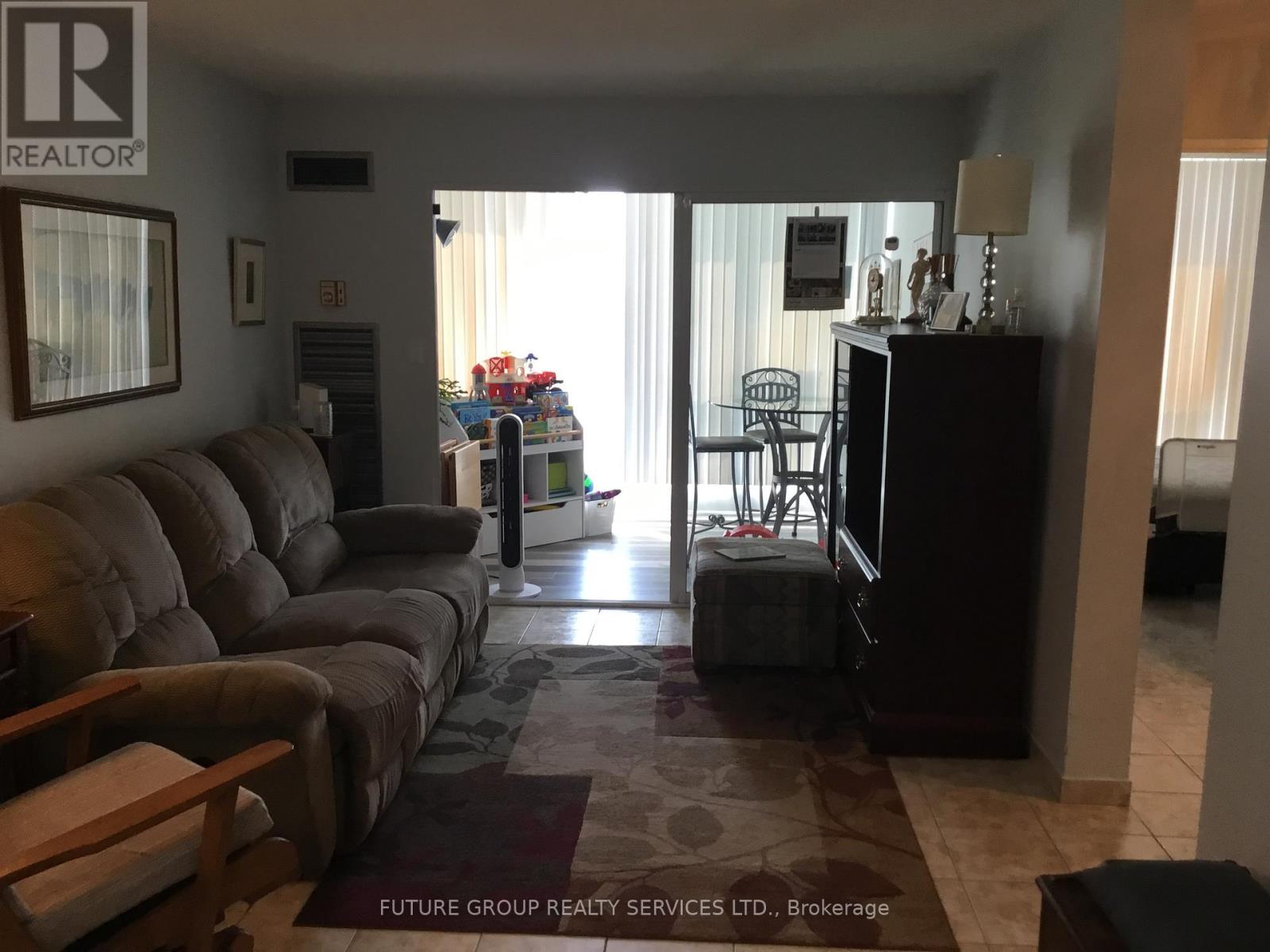 2101 - 145 Hillcrest Avenue, Mississauga, Ontario  L5B 3Z1 - Photo 9 - W13172262