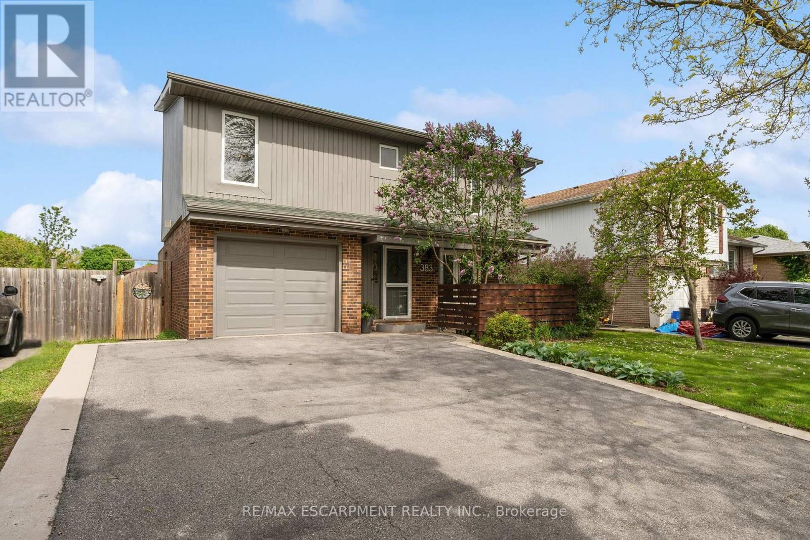 383 Brantwood Park, Brantford, Ontario  N3P 1G9 - Photo 2 - X13172314