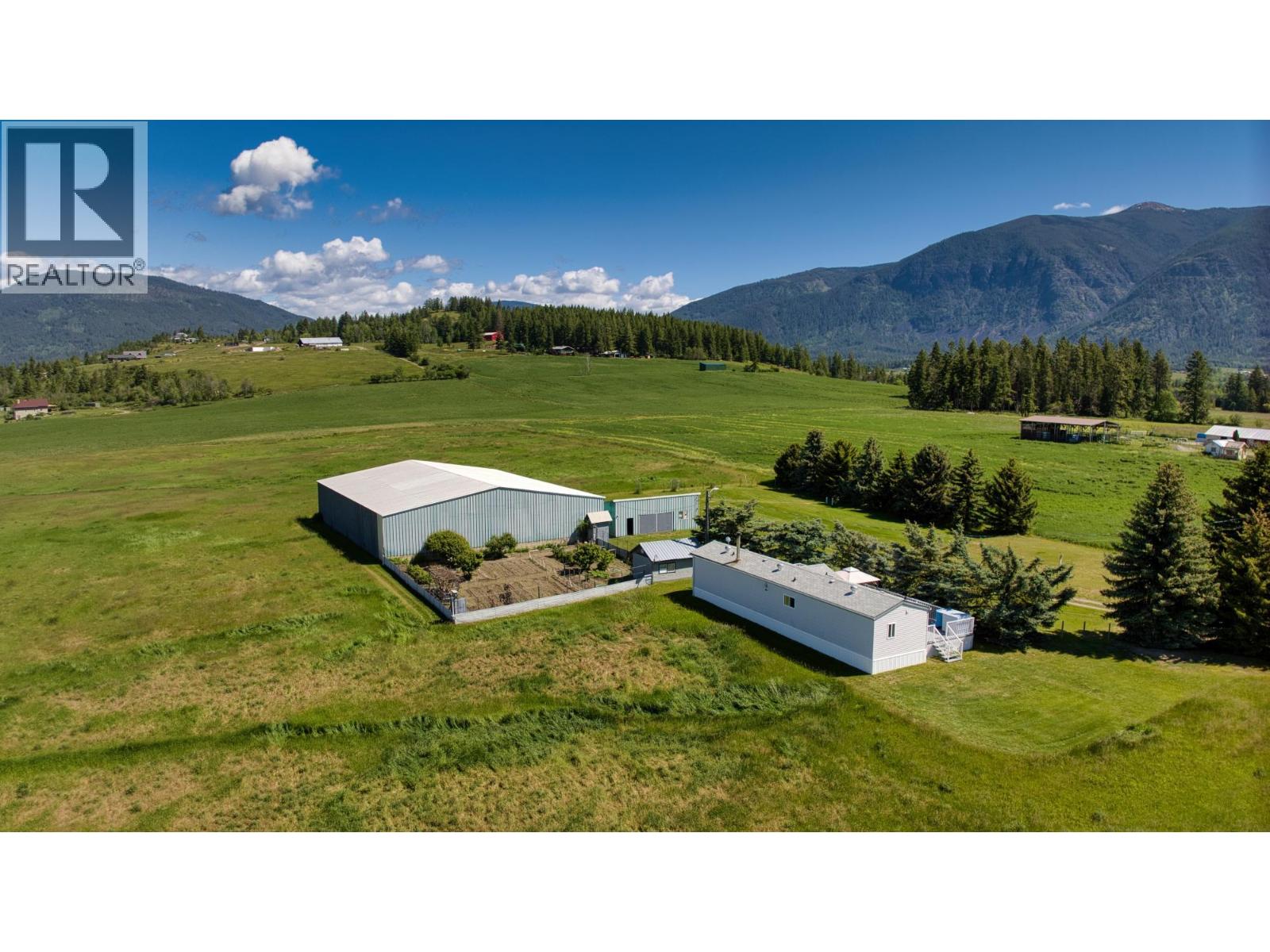 2404 28th Street, Lister, British Columbia  V0B 1G2 - Photo 22 - 10372181
