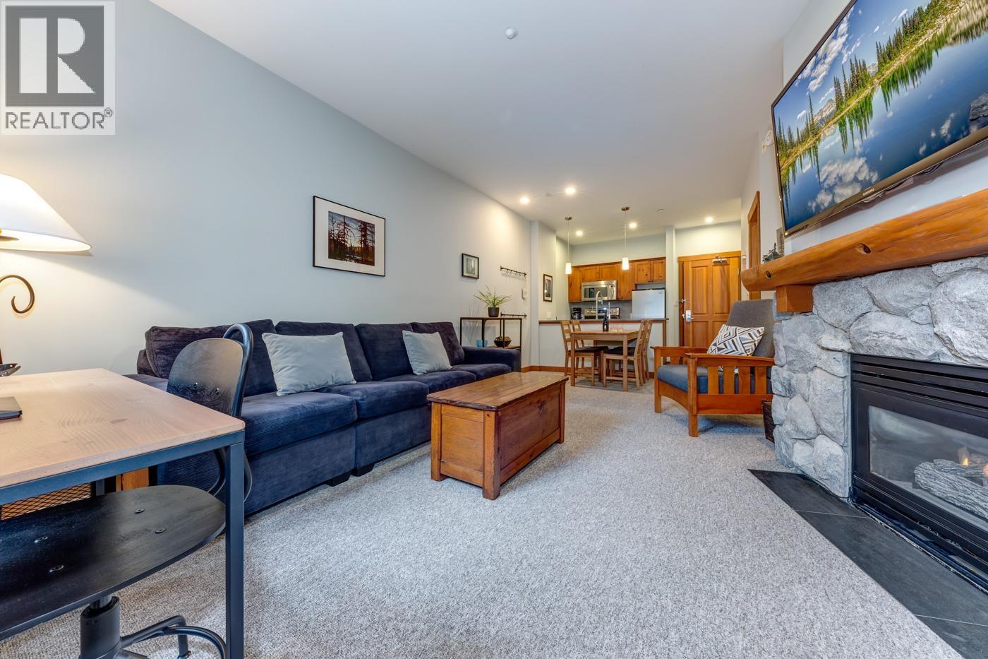 222 4660 Blackcomb Way, Whistler, British Columbia V0N 1B4 - Photo 4 - R3106809