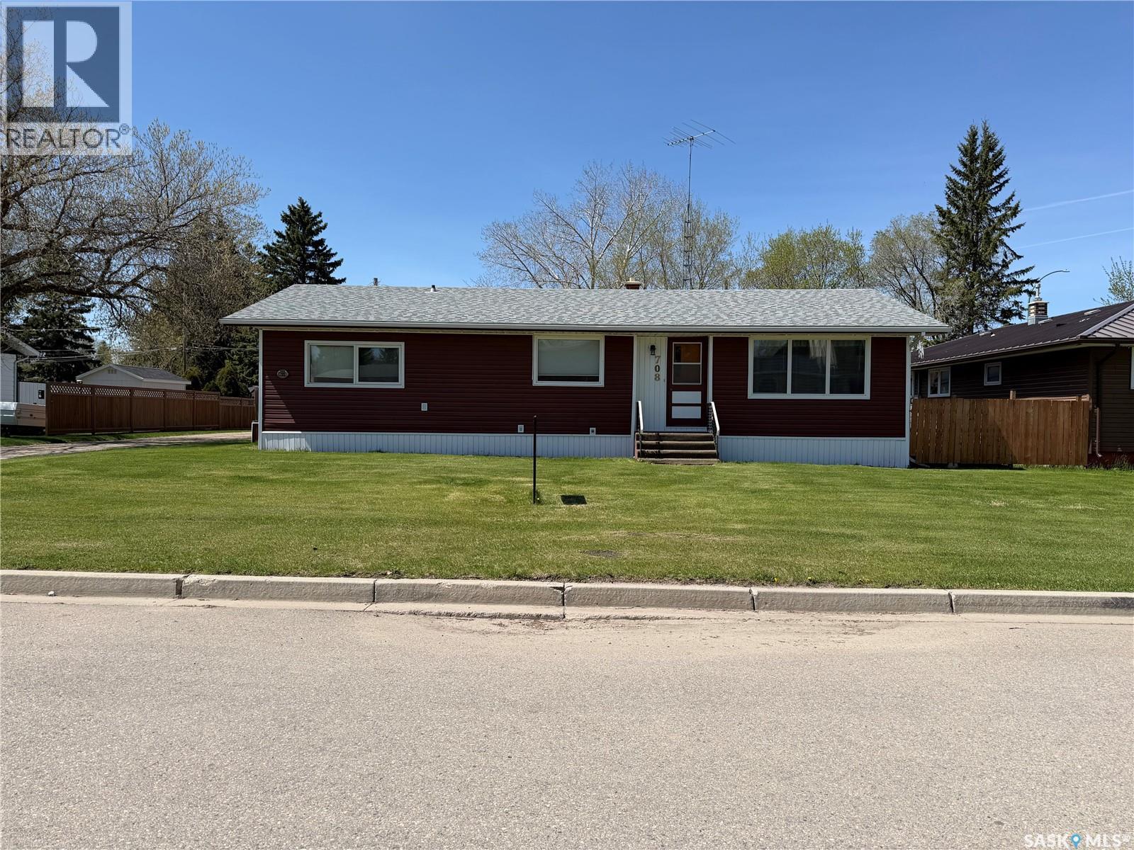 708 Ellice Street, Moosomin, Saskatchewan  S0G 3N0 - Photo 51 - SK032774