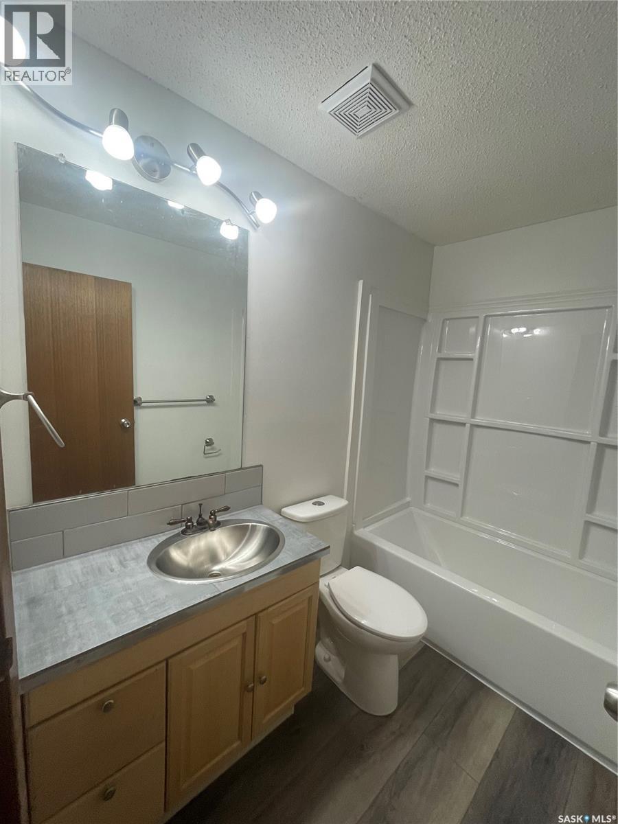 1510 Mckercher Drive, Saskatoon, Saskatchewan  S7H 5J9 - Photo 15 - SK037033